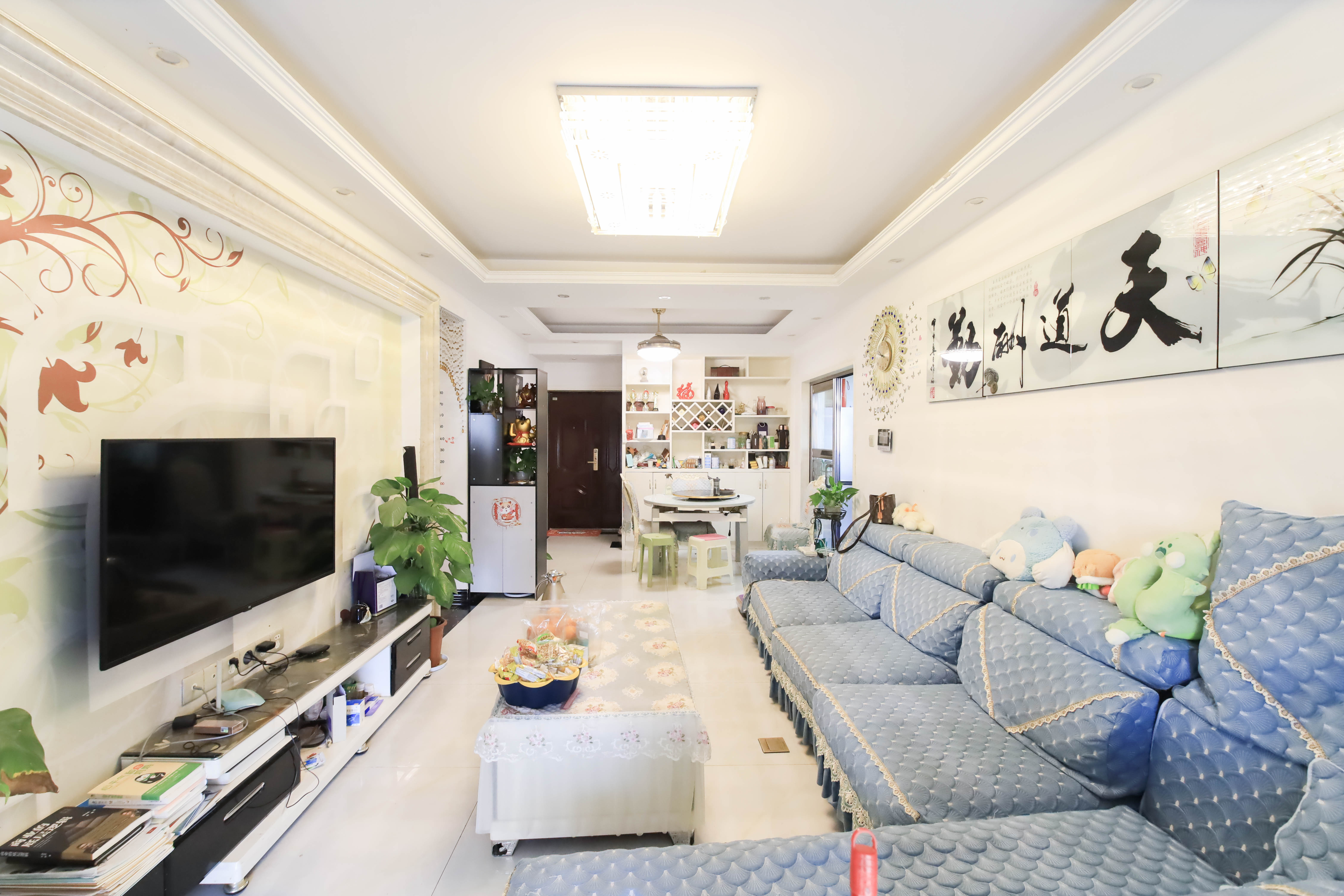 五矿万境水岸二期(五矿万境水岸和苑) 2室2厅1卫 125.0万 五矿万境水岸二期(五矿万境水岸和苑) 2室2厅1卫 125.0万客厅