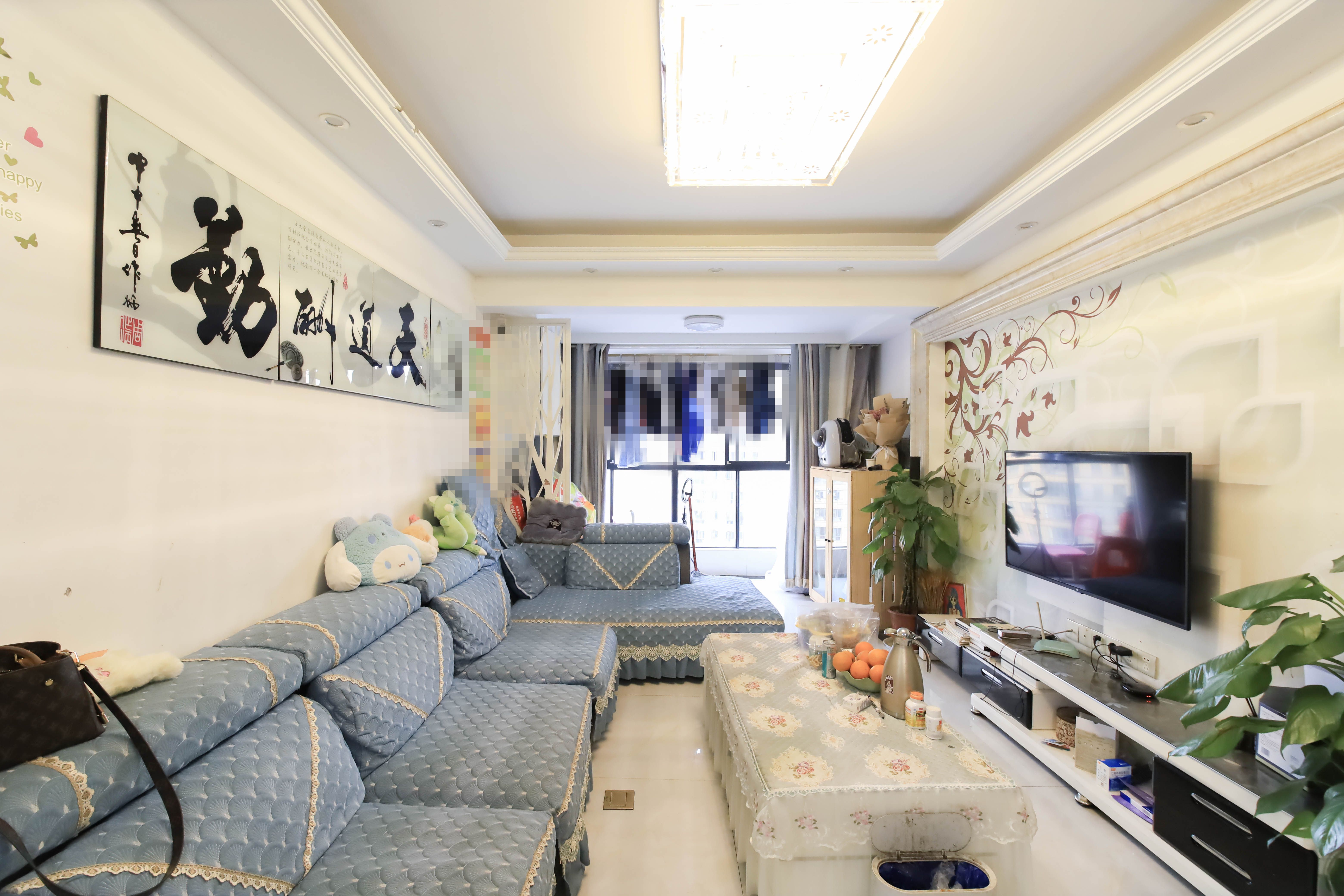 五矿万境水岸二期(五矿万境水岸和苑) 2室2厅1卫 125.0万 五矿万境水岸二期(五矿万境水岸和苑) 2室2厅1卫 125.0万客厅