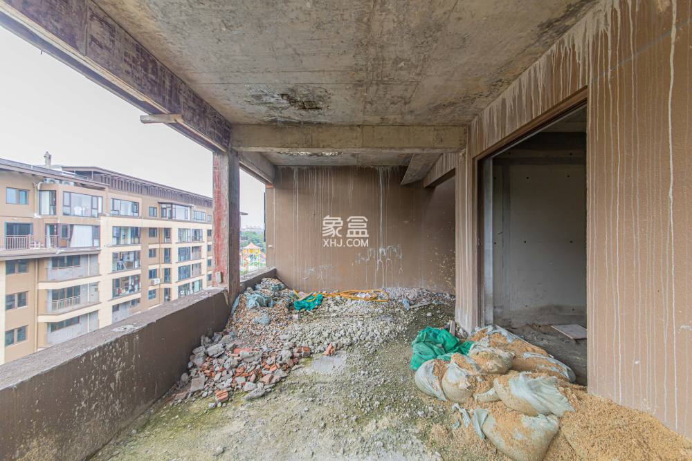 大唐印象三期御璽  4室2廳2衛(wèi)   188.00萬(wàn)