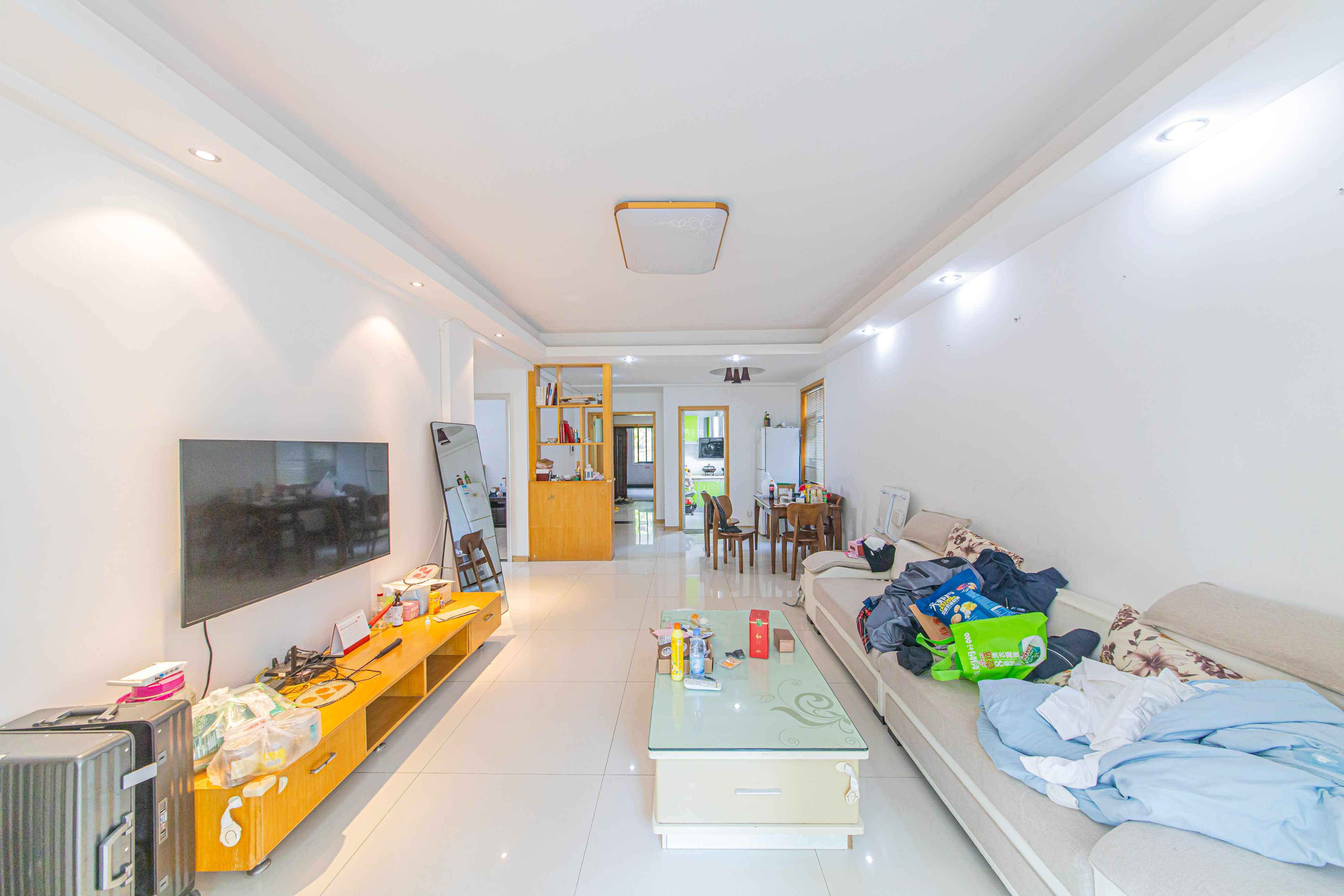 华电湘苑 3室2厅1卫 103.0万 华电湘苑 3室2厅1卫 103.0万客厅