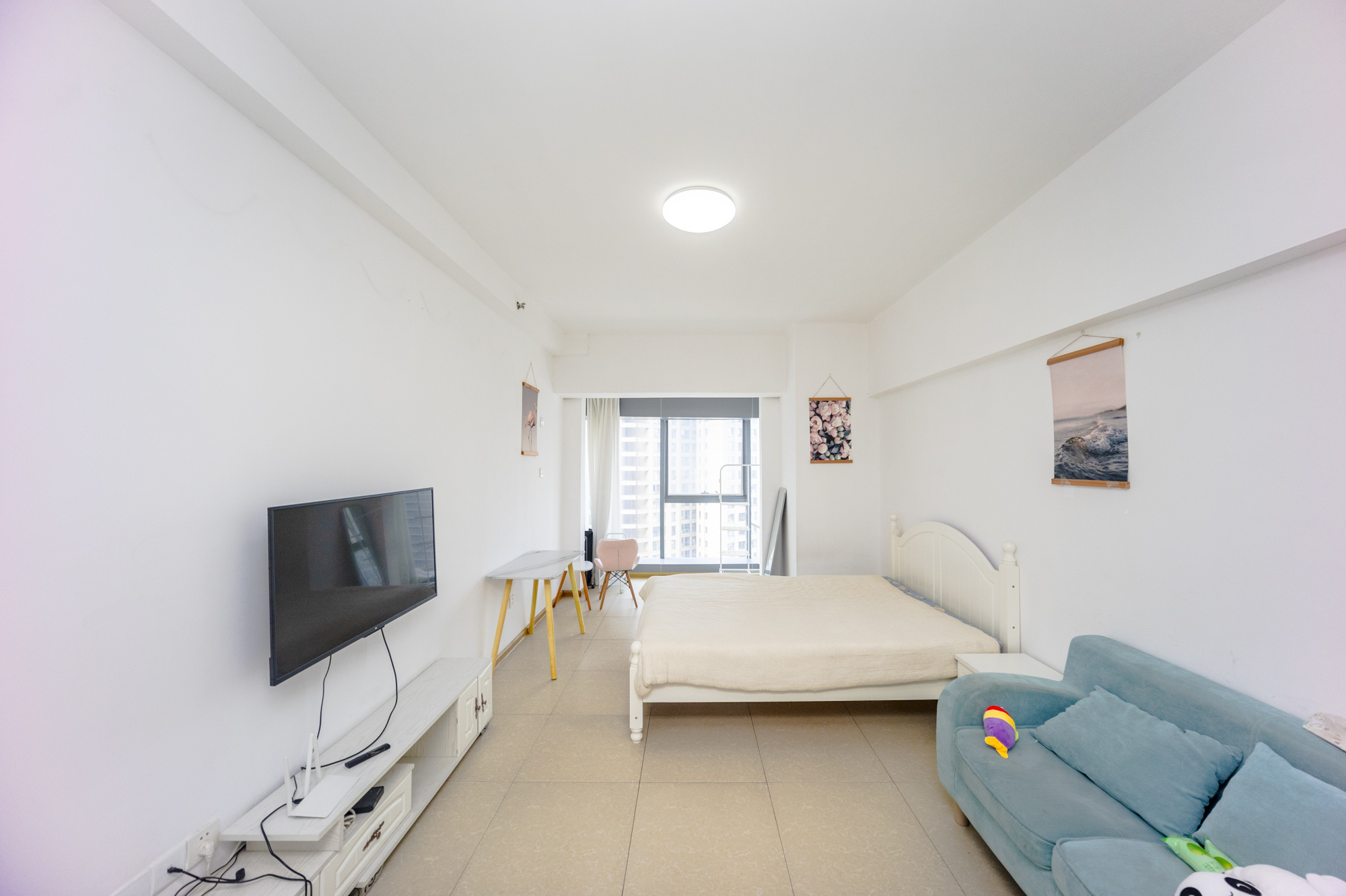 东怡外国(南湖一号)  1室1厅1卫    37.0万 东怡外国(南湖一号)  1室1厅1卫    37.0万客厅