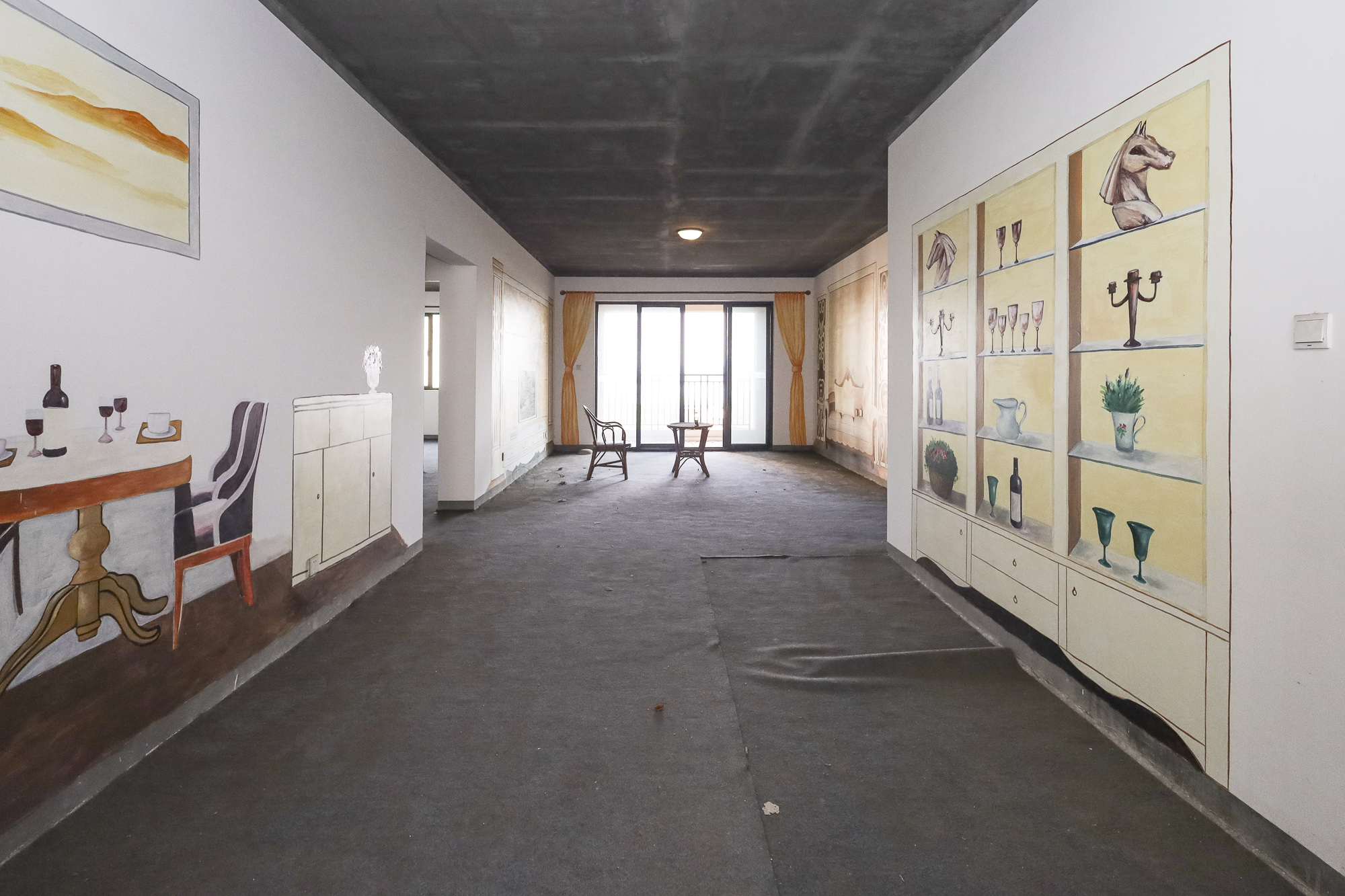 长沙雅居乐花园  4室2厅2卫    178.0万客厅