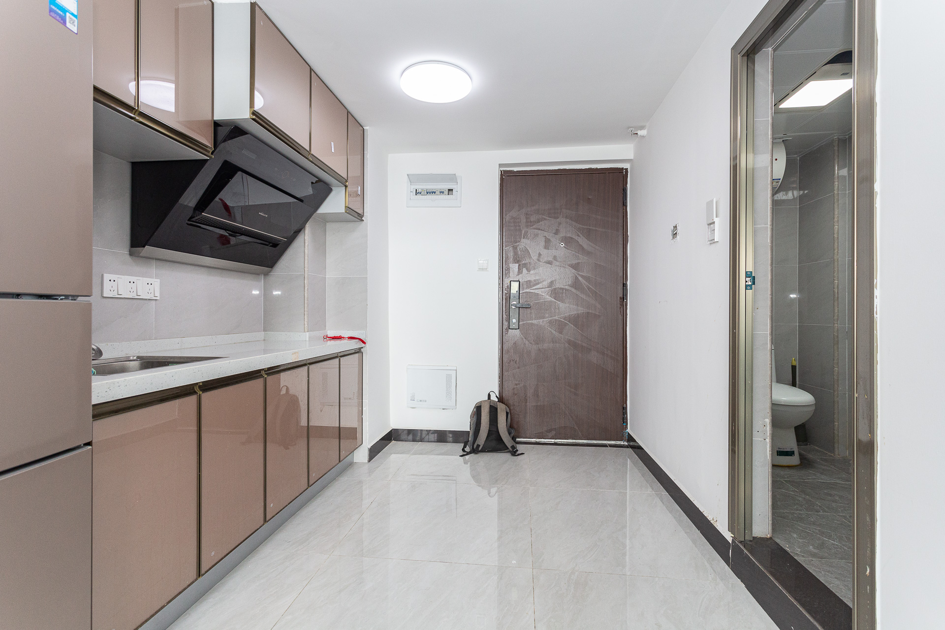 信诚湘江揽月(至善美景大厦) 2室1厅1卫 49.5万 信诚湘江揽月(至善美景大厦) 2室1厅1卫 49.5万厨房