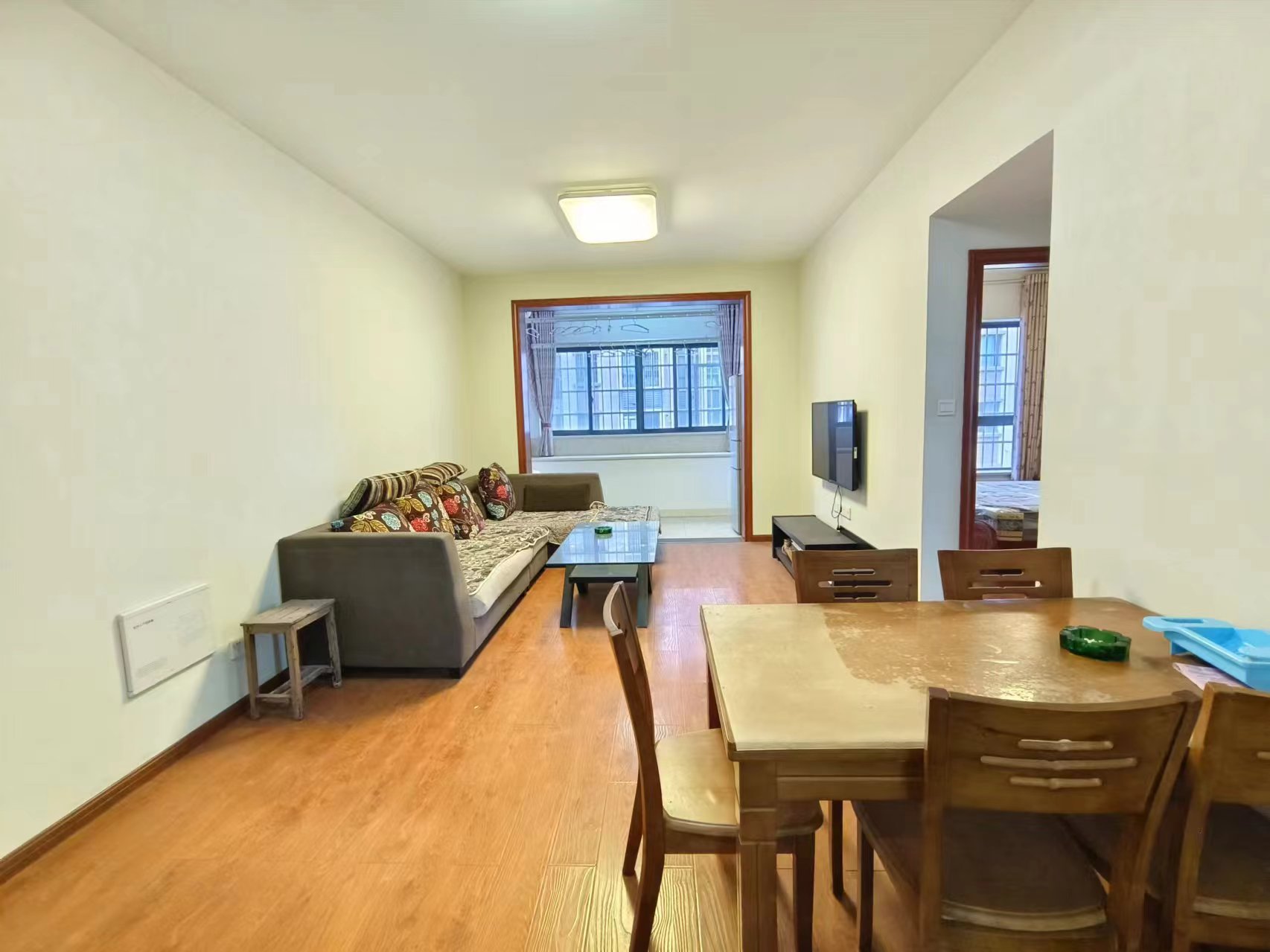 时代云龙城小区 2室2厅1卫 27.0万 时代云龙城小区 2室2厅1卫 27.0万室内图