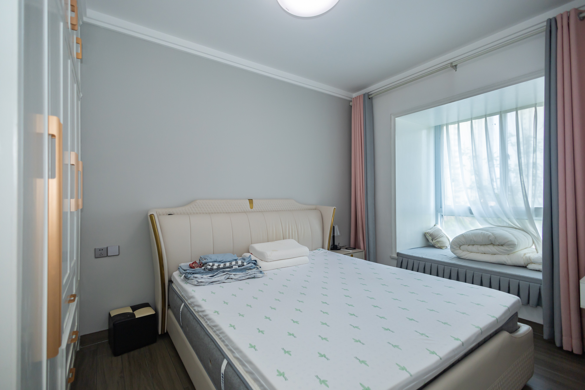 楚天世纪城西苑 2室2厅1卫 63.8万 楚天世纪城西苑 2室2厅1卫 63.8万卧室