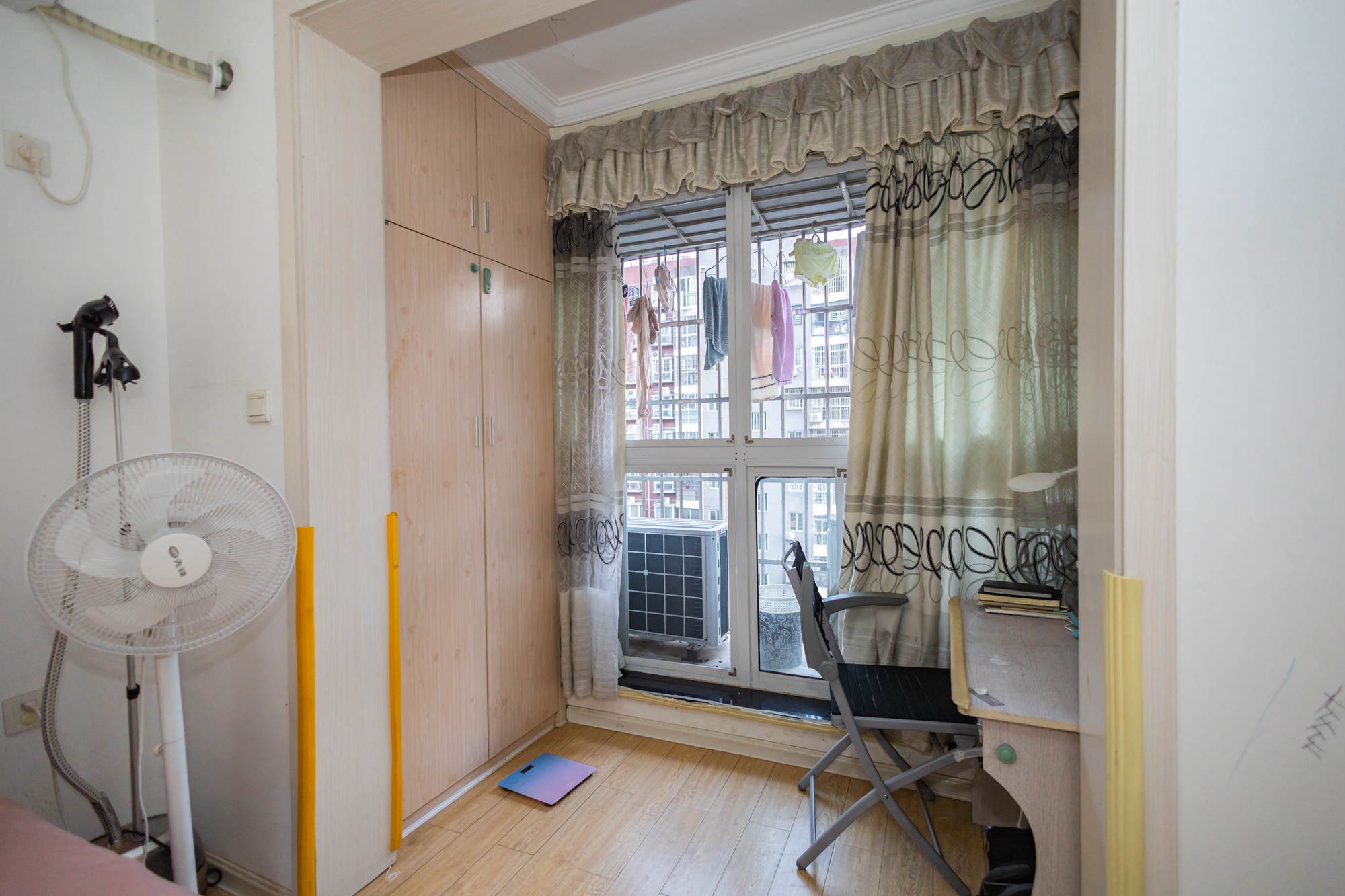 泊林晶城  2室2厅1卫    55.0万 泊林晶城  2室2厅1卫    55.0万阳台