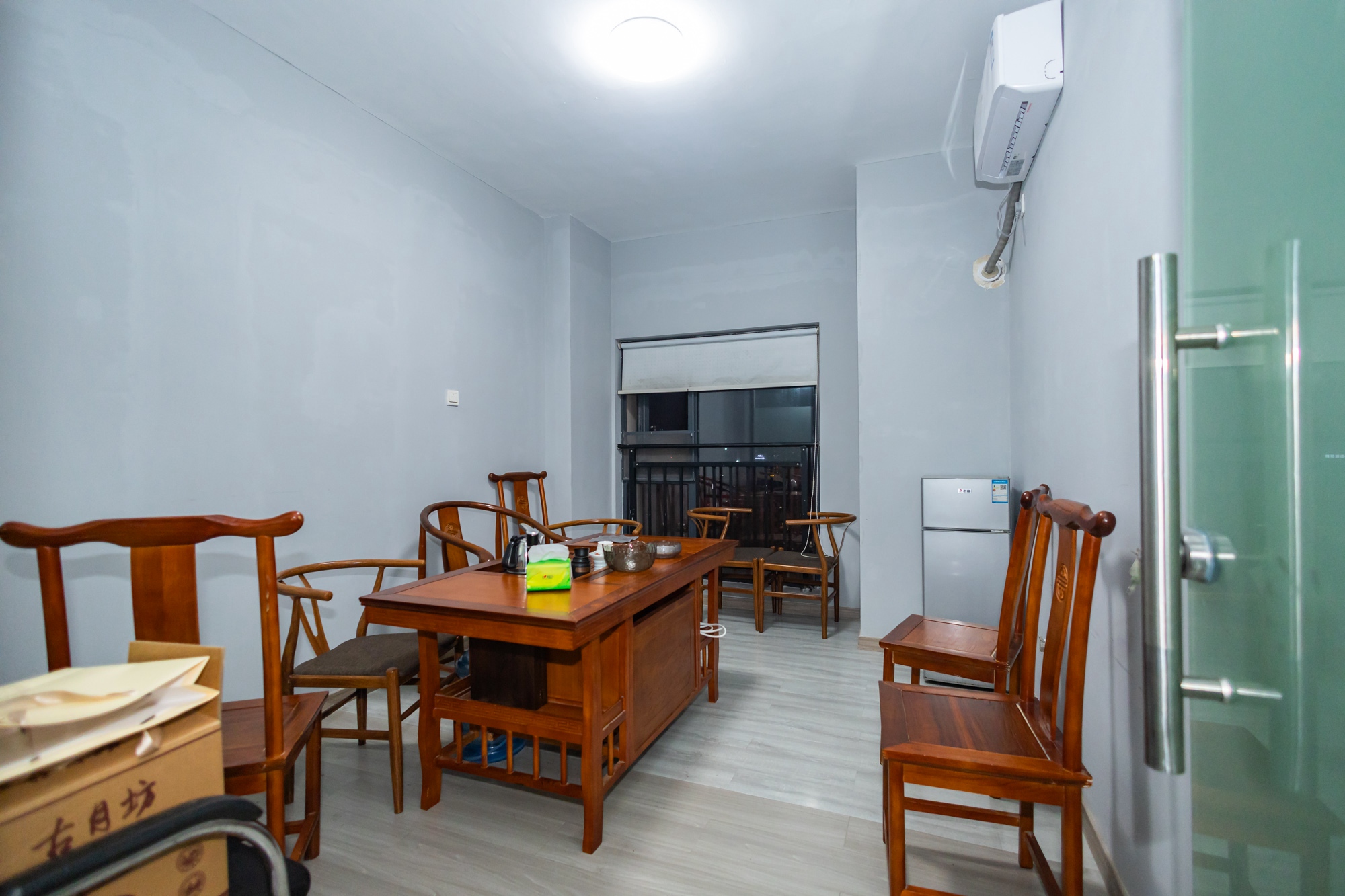 星大峰汇商务楼  3室2厅1卫    97.0万卧室