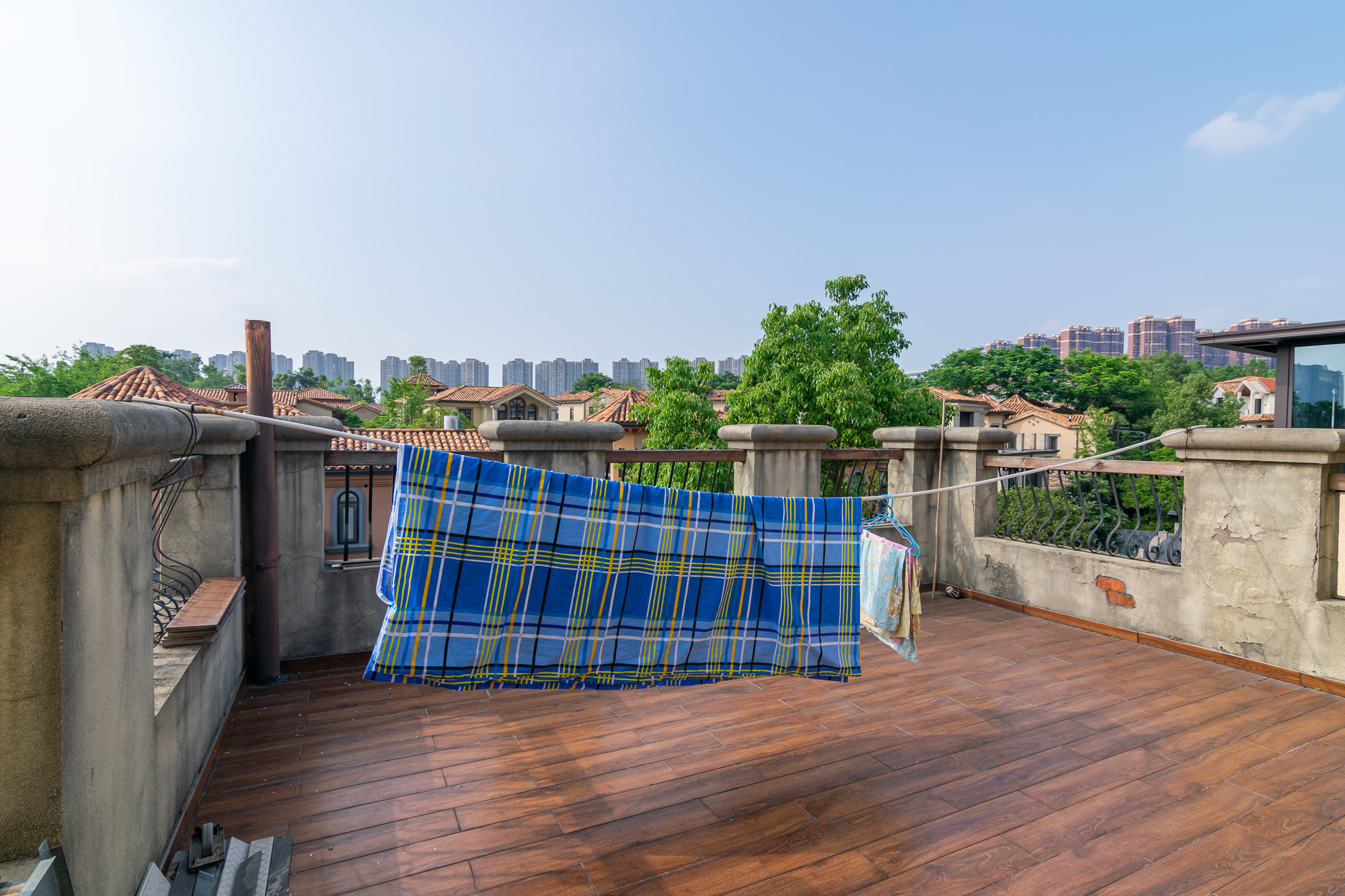 中粮北纬28°别墅 5室2厅4卫 719.8万 中粮北纬28°别墅 5室2厅4卫 719.8万其他