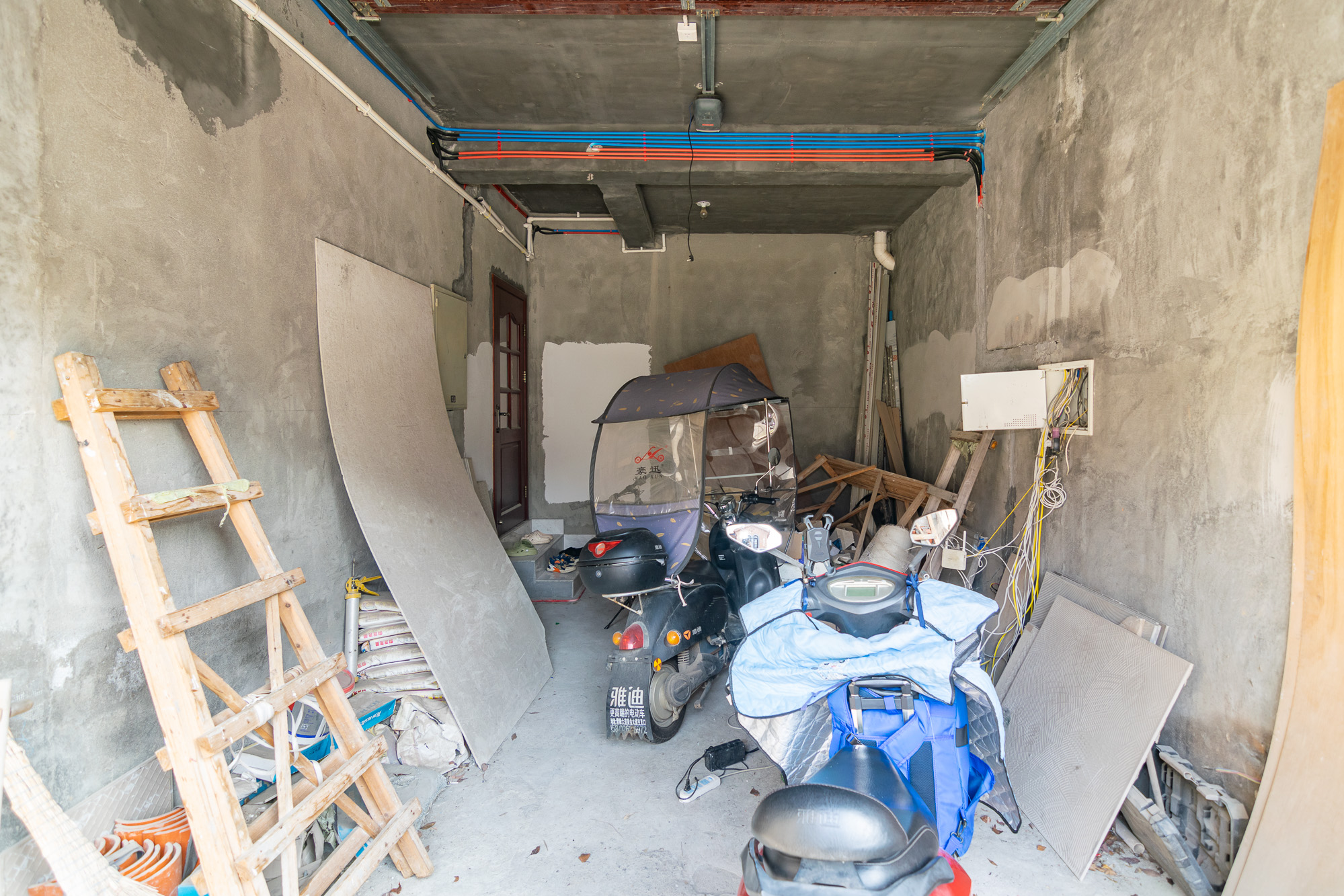 中粮北纬28°别墅 5室2厅4卫 719.8万 中粮北纬28°别墅 5室2厅4卫 719.8万其他