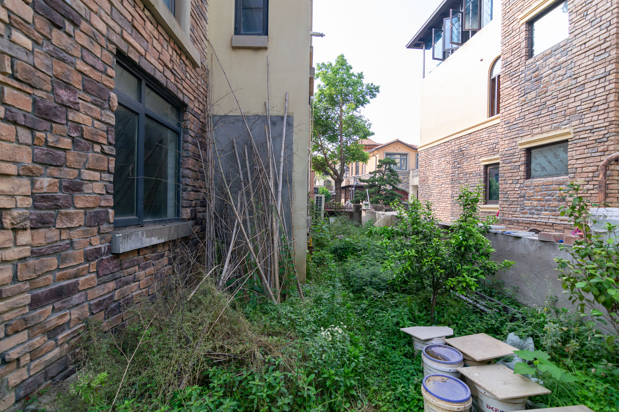 中粮北纬28°别墅 5室2厅4卫 719.8万 中粮北纬28°别墅 5室2厅4卫 719.8万其他