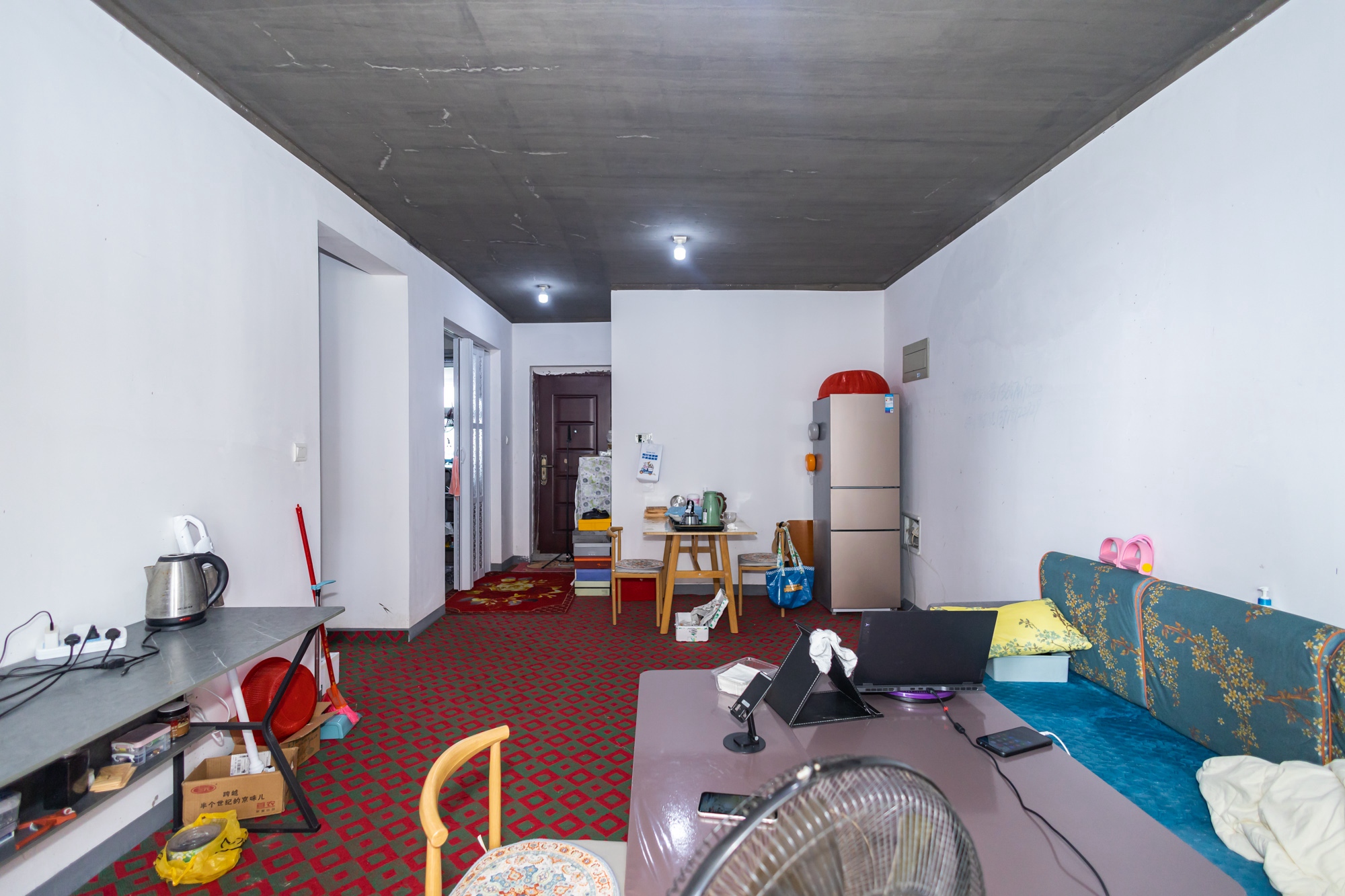 金科时代中心 3室2厅1卫 60.8万 金科时代中心 3室2厅1卫 60.8万客厅