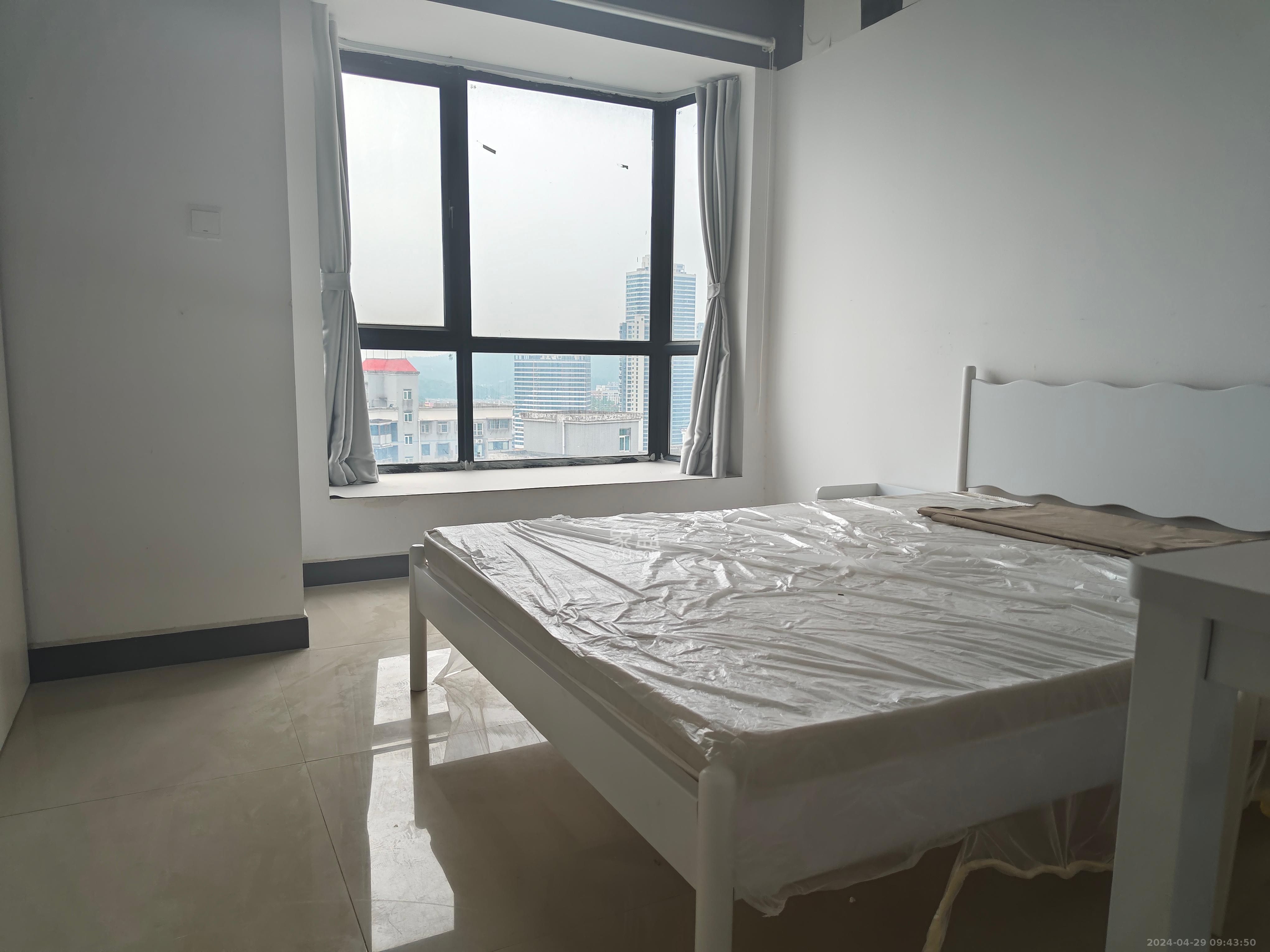 佳兴国际汇 2室1厅1卫 2200.0元/月 佳兴国际汇 2室1厅1卫 2200.0元/月室内图