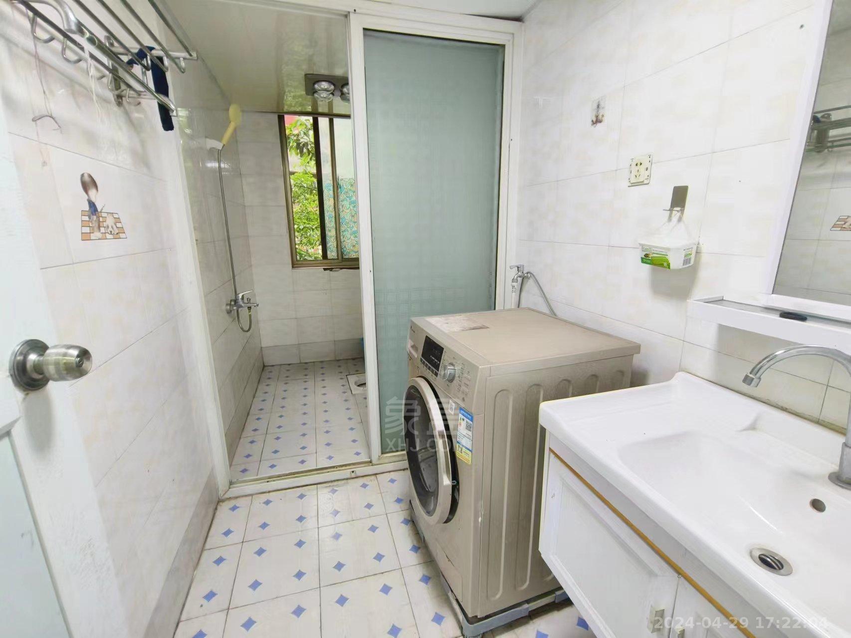 景秀名园 3室2厅2卫 1100.00元/月 景秀名园 3室2厅2卫 1100.00元/月室内图