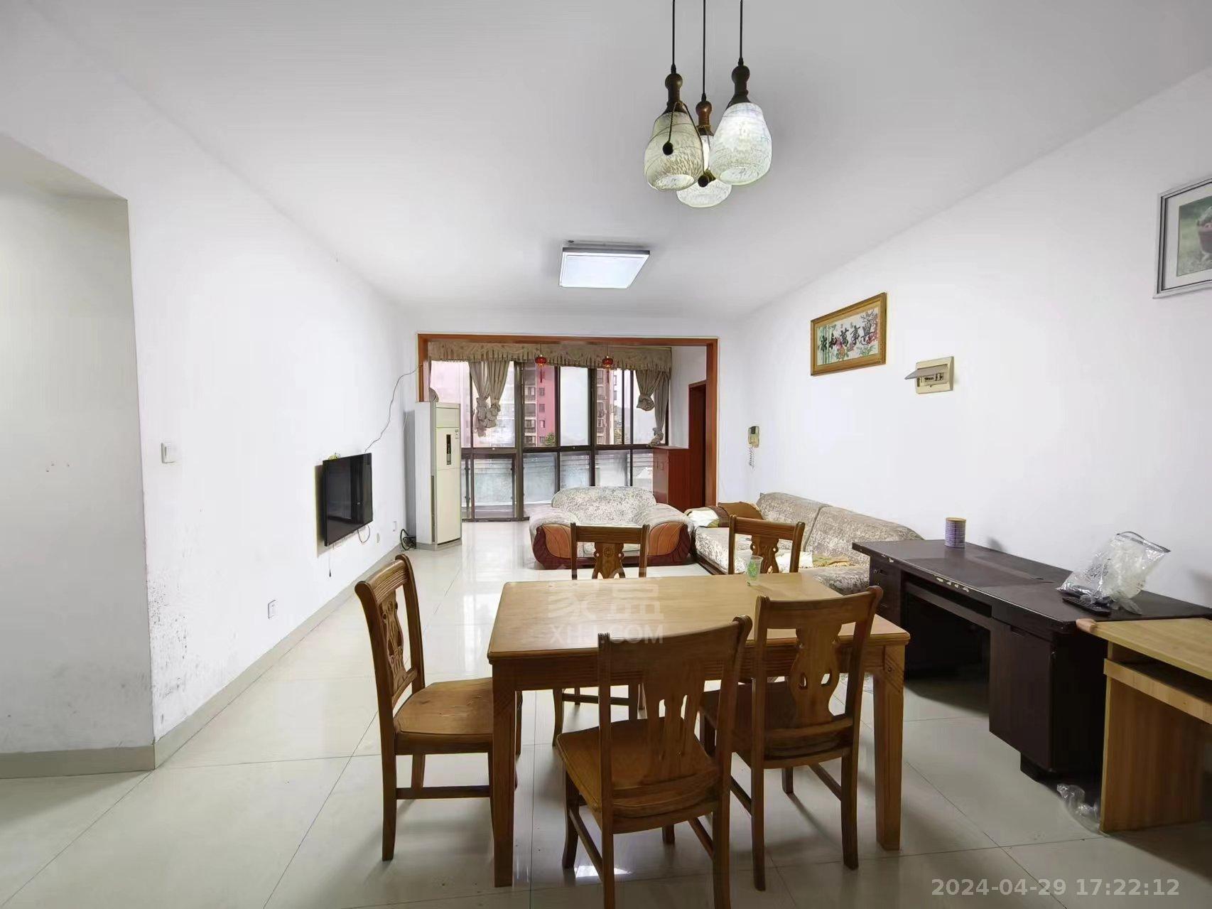 景秀名园 3室2厅2卫 1100.00元/月 景秀名园 3室2厅2卫 1100.00元/月室内图