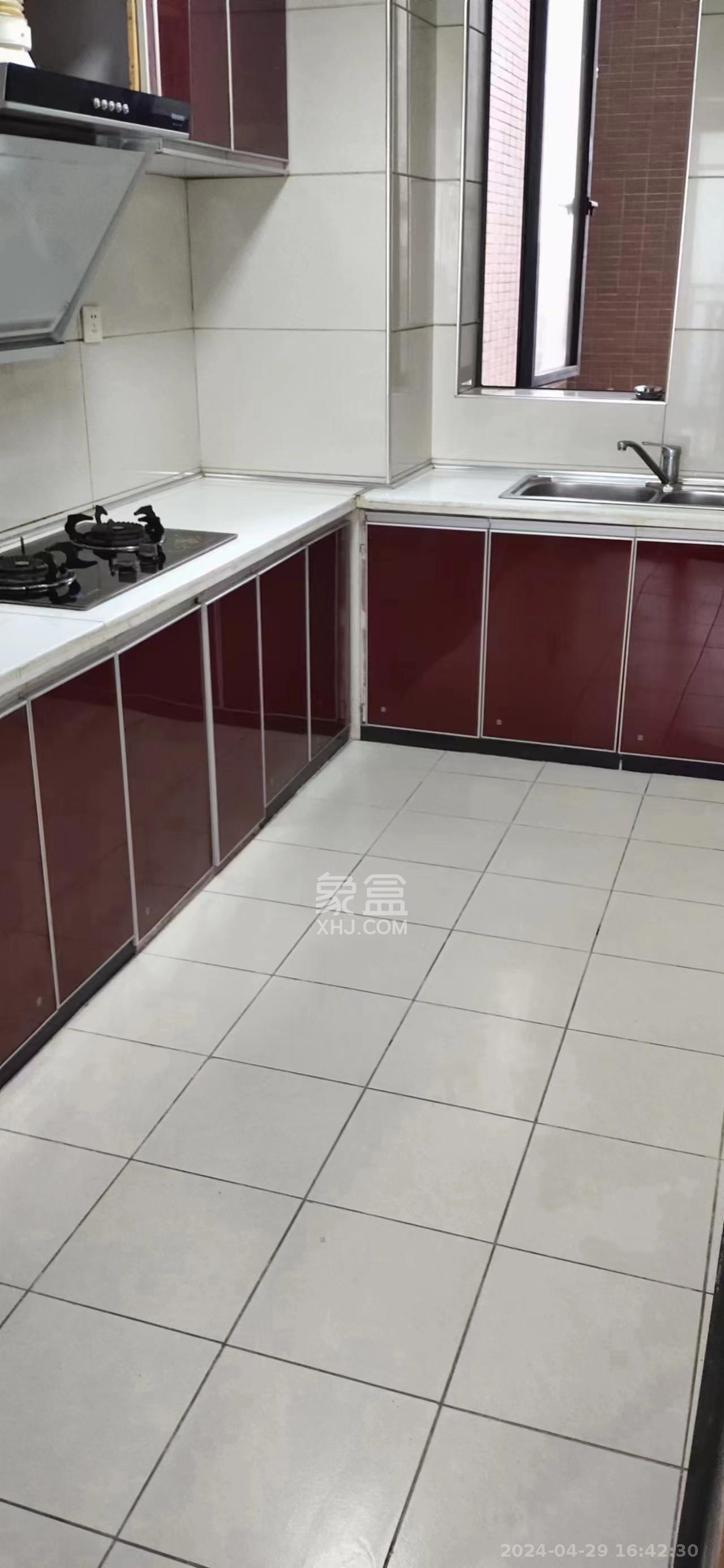 圆梦完美生活  3室2厅2卫   2200.00元/月室内图