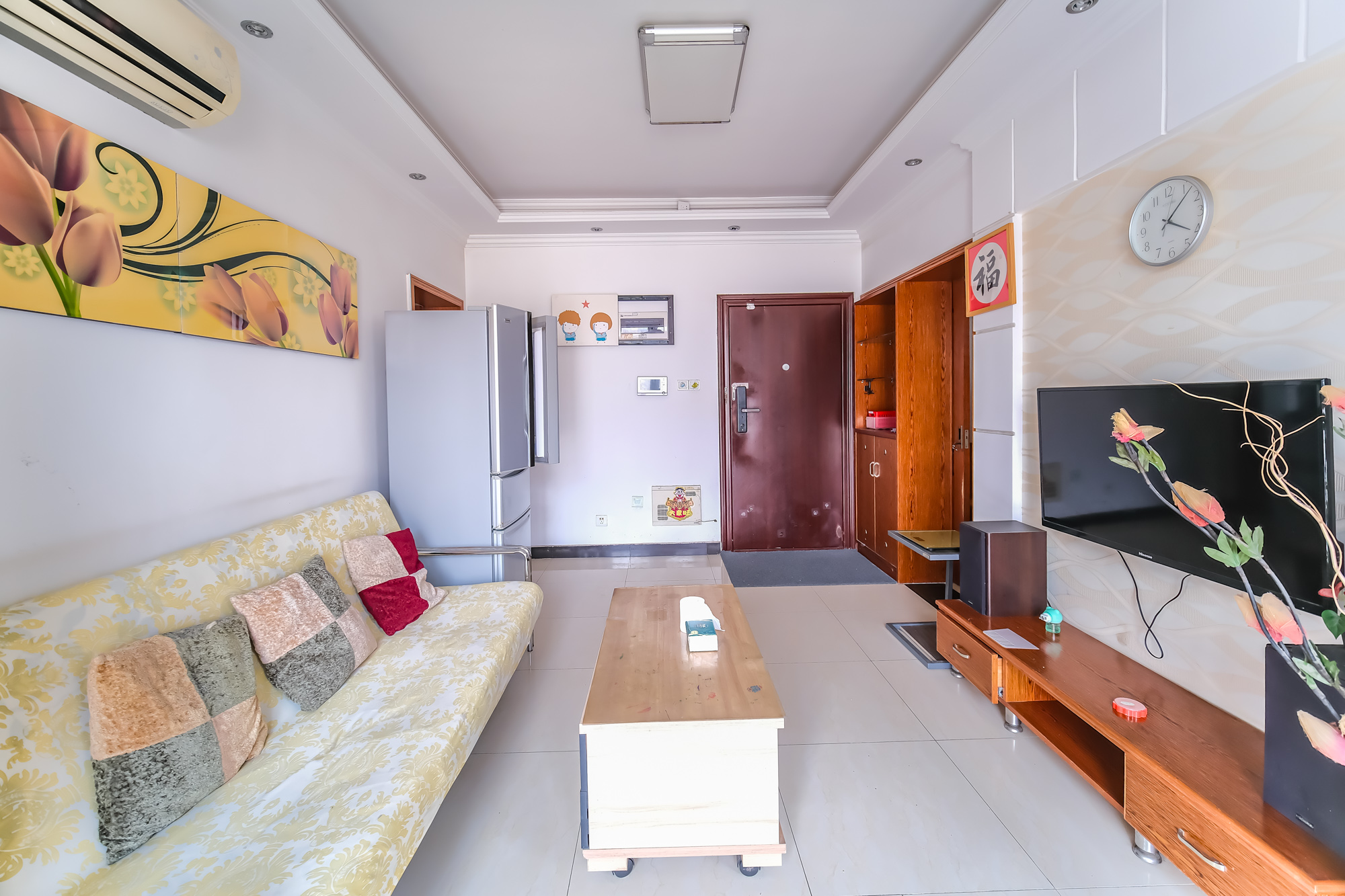 花样年华  1室1厅1卫    32.0万 花样年华  1室1厅1卫    32.0万客厅