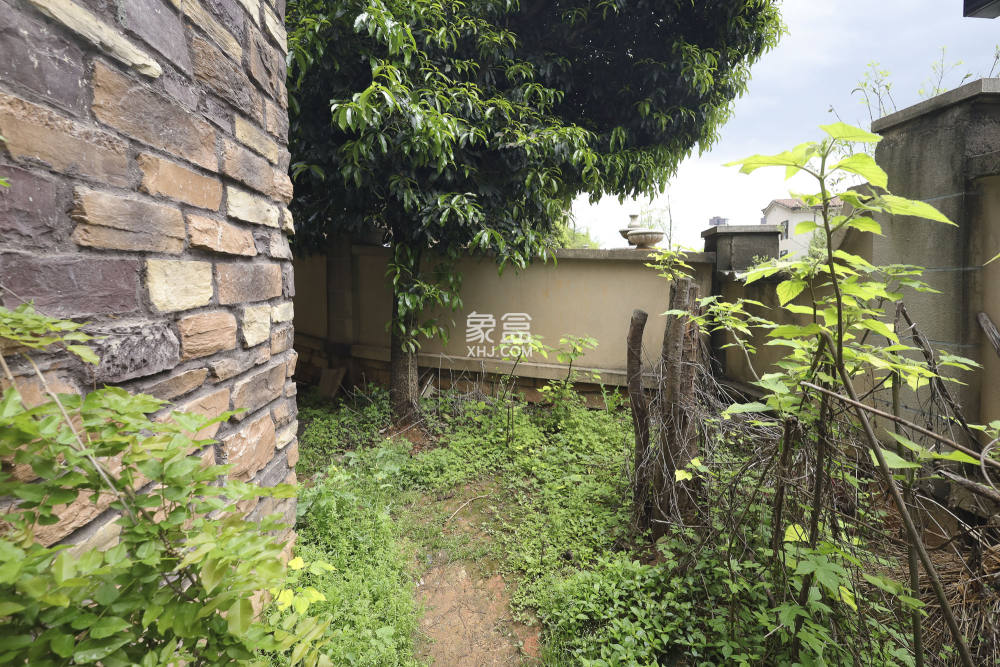 堤亞納灣（深業(yè)沙河城）  5室2廳2衛(wèi)   249.00萬(wàn)