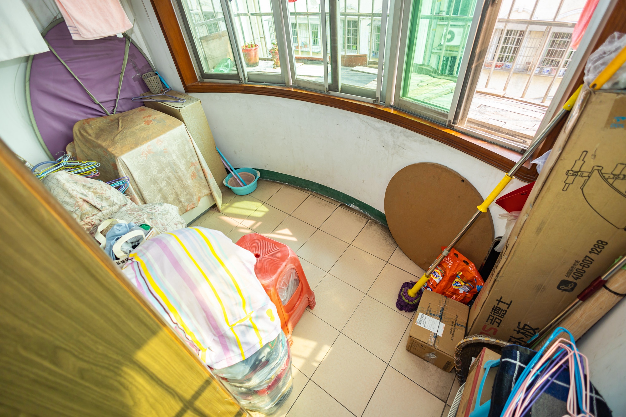 中南汽车世界 3室2厅1卫 31.0万 中南汽车世界 3室2厅1卫 31.0万阳台