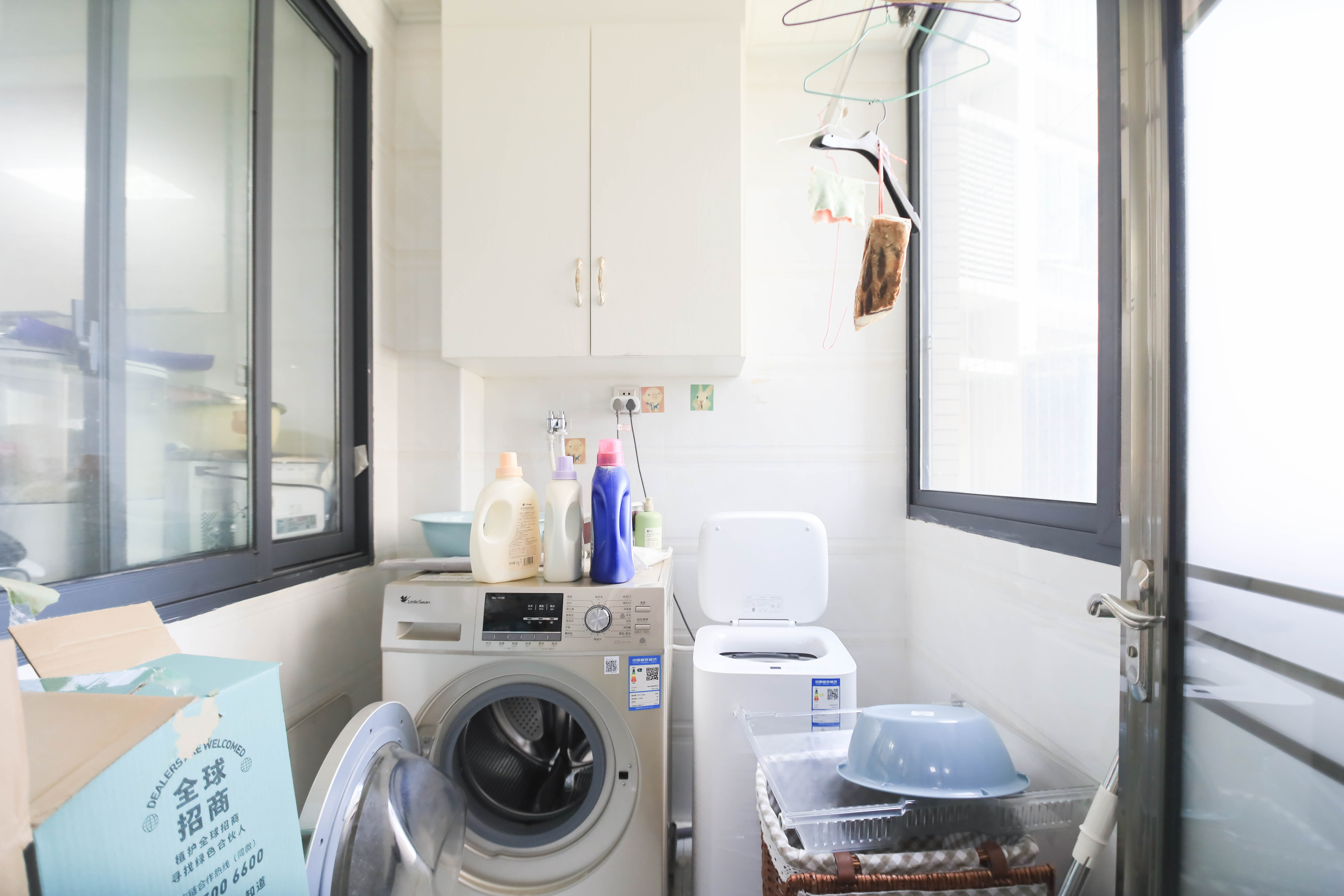 新城新世界一二三期  3室2厅2卫    125.0万 新城新世界一二三期  3室2厅2卫    125.0万阳台