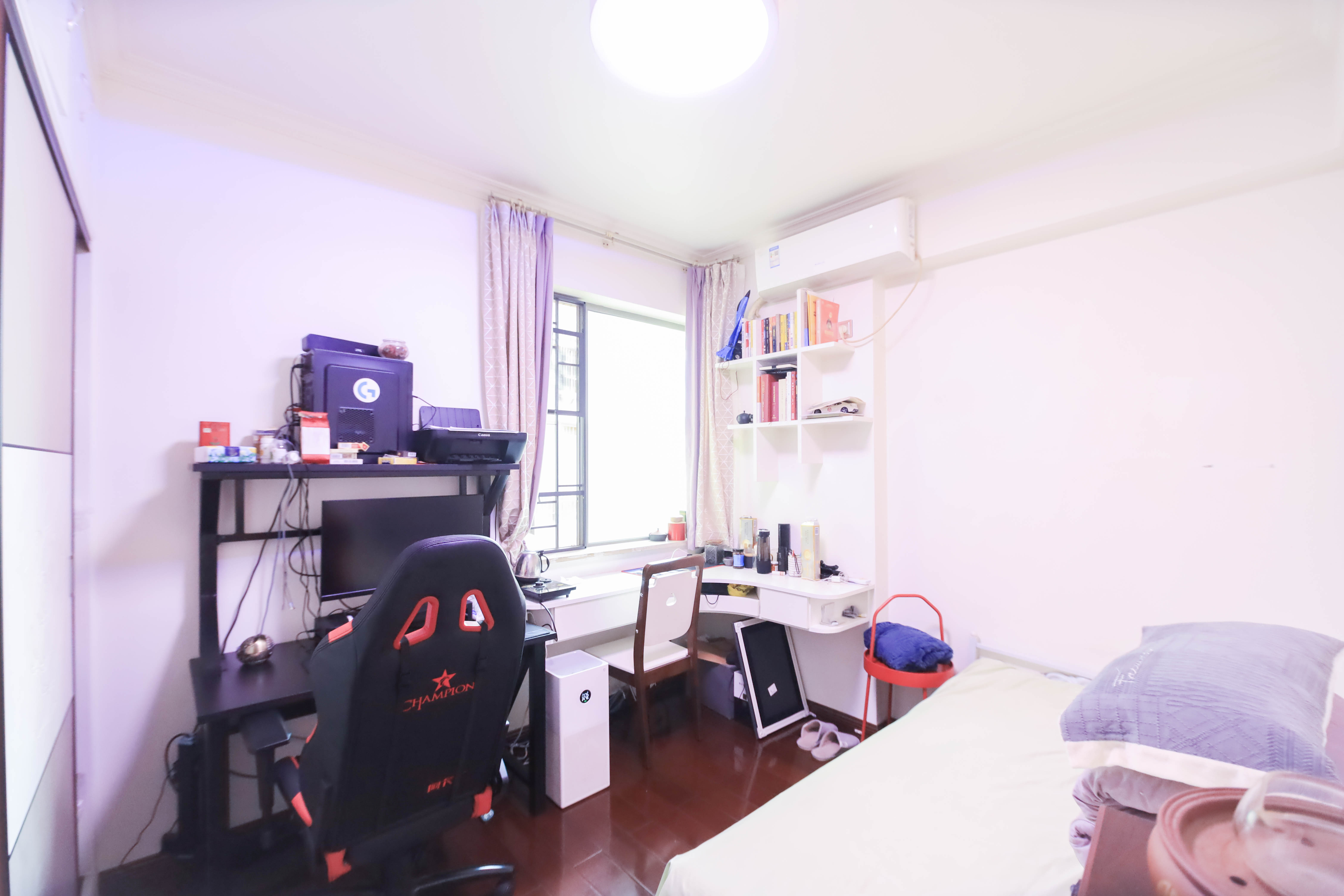 新城新世界一二三期  3室2厅2卫    125.0万 新城新世界一二三期  3室2厅2卫    125.0万卧室