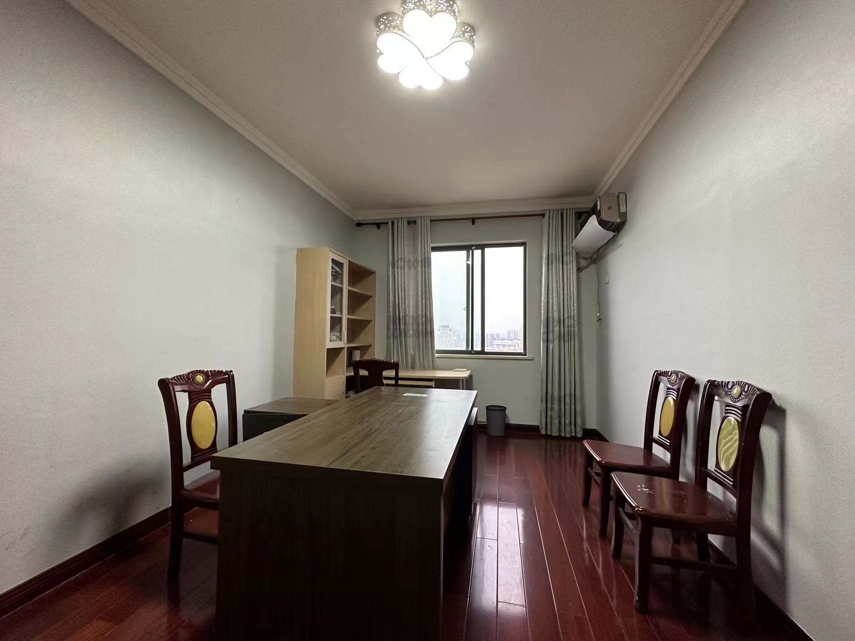 嘉墅翰林阁  3室2厅2卫    62.8万 嘉墅翰林阁  3室2厅2卫    62.8万室内图