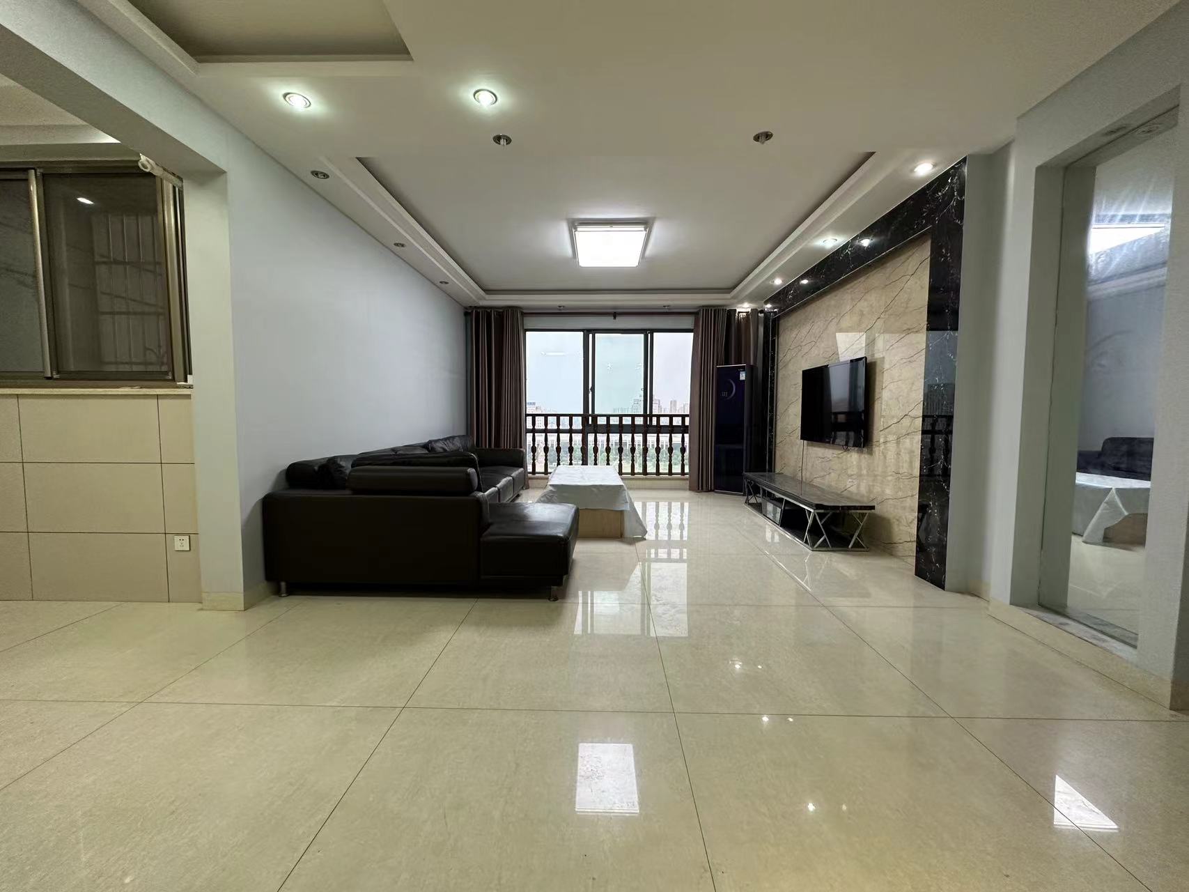 嘉墅翰林阁  3室2厅2卫    62.8万 嘉墅翰林阁  3室2厅2卫    62.8万室内图