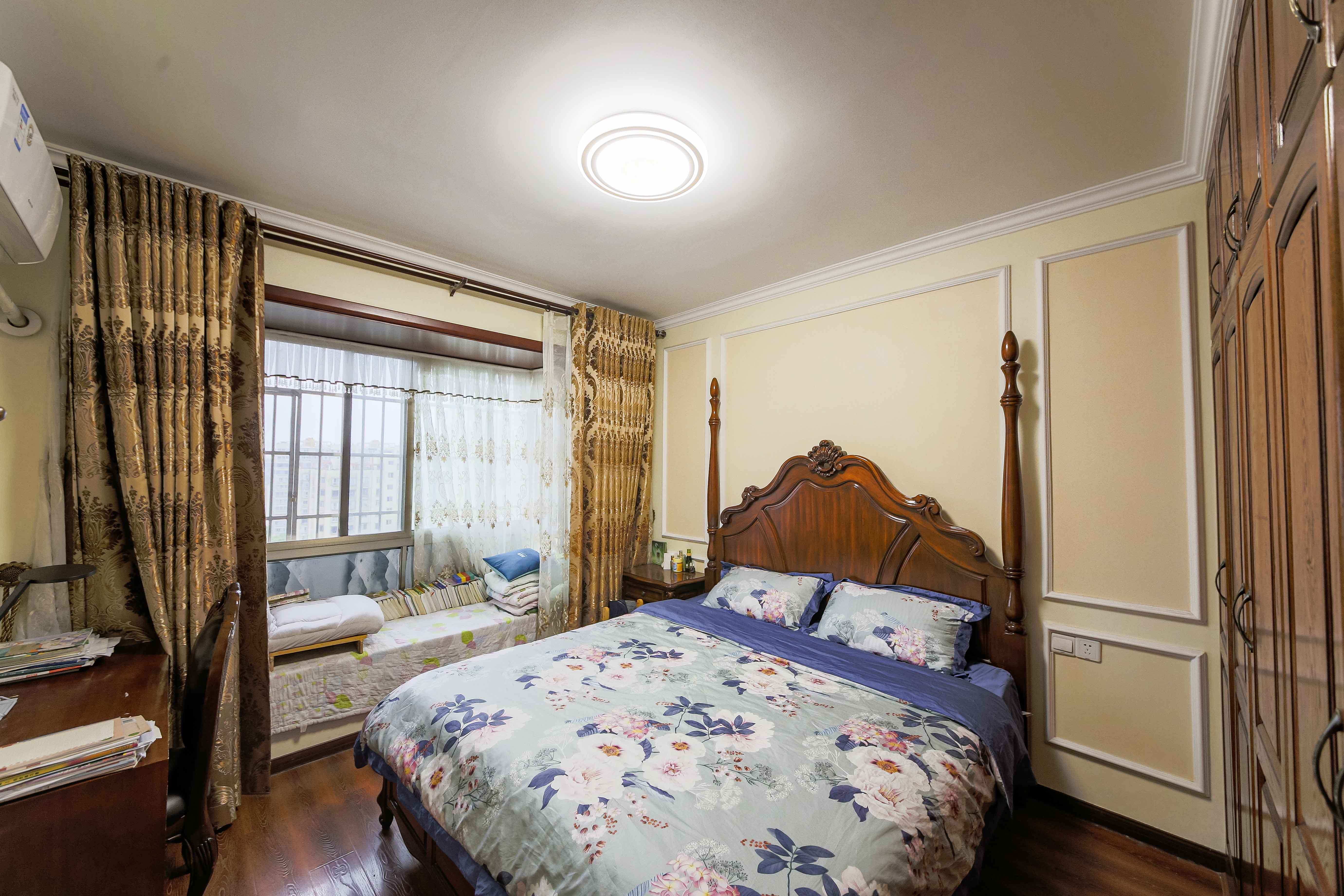 富兴嘉城(富兴汇中央)  4室2厅2卫    149.8万 富兴嘉城(富兴汇中央)  4室2厅2卫    149.8万卧室