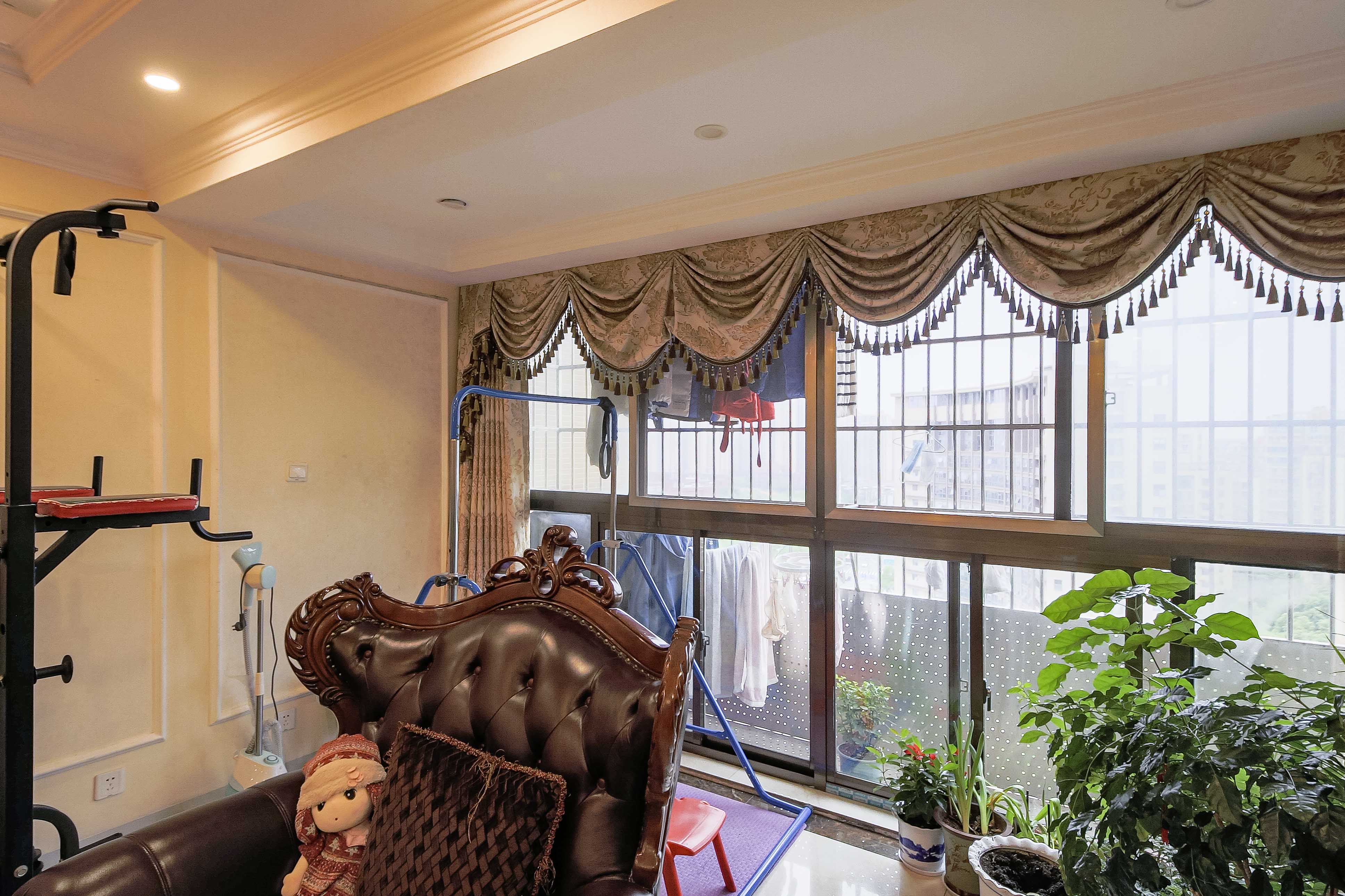 富兴嘉城(富兴汇中央)  4室2厅2卫    149.8万 富兴嘉城(富兴汇中央)  4室2厅2卫    149.8万阳台