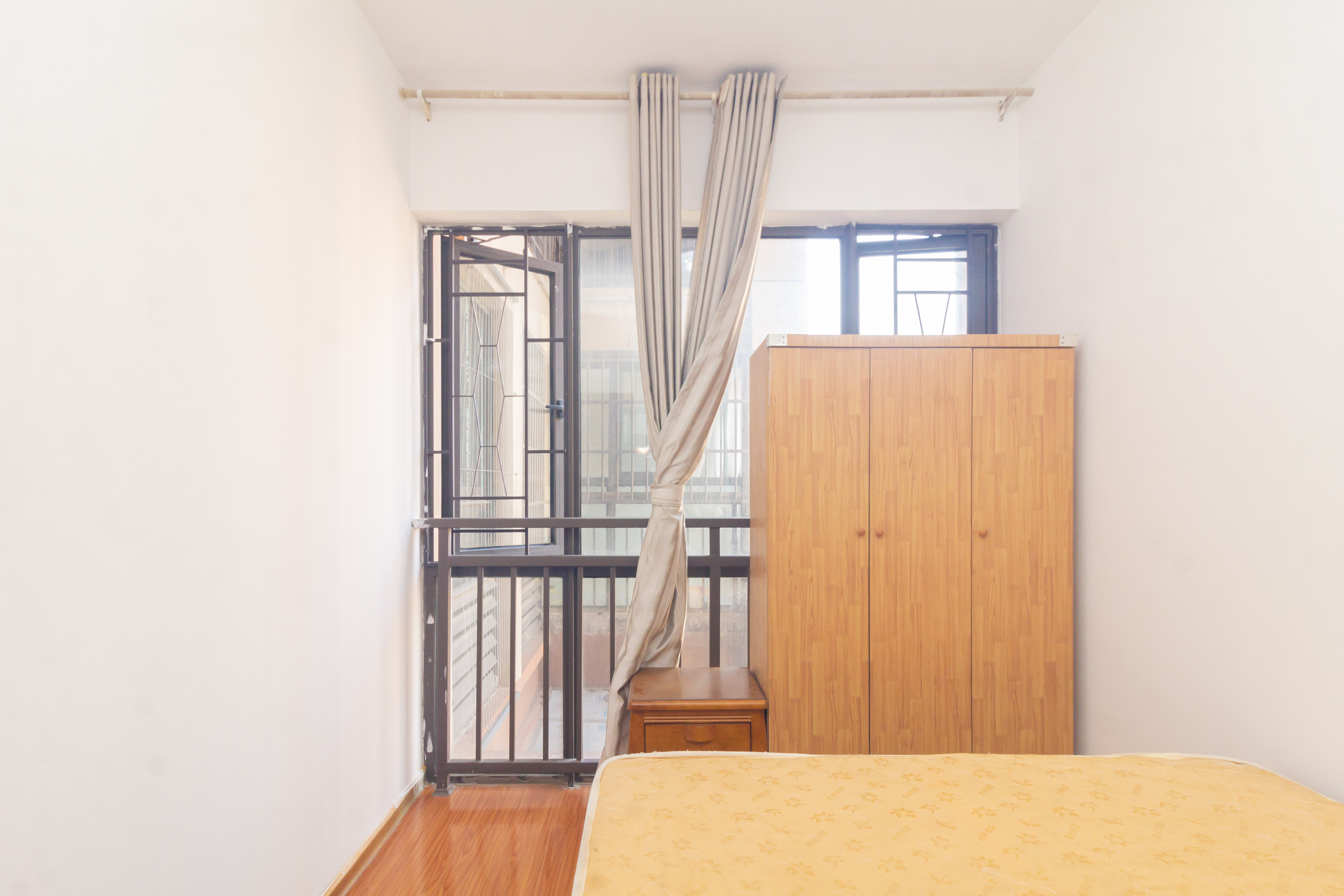 旭辉华庭 3室2厅1卫 75.89万 旭辉华庭 3室2厅1卫 75.89万卧室