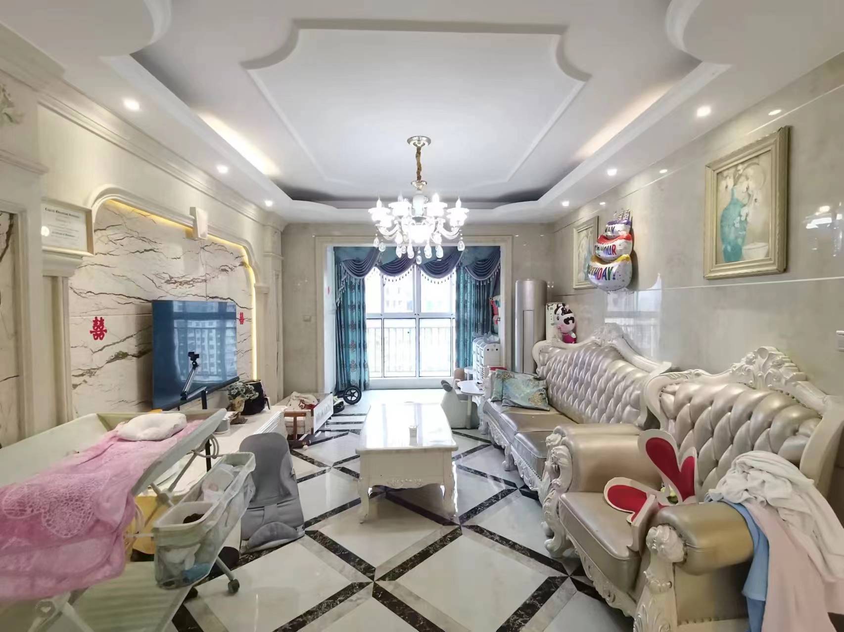 中欧昆仑首府 3室2厅2卫 69.8万 中欧昆仑首府 3室2厅2卫 69.8万室内图