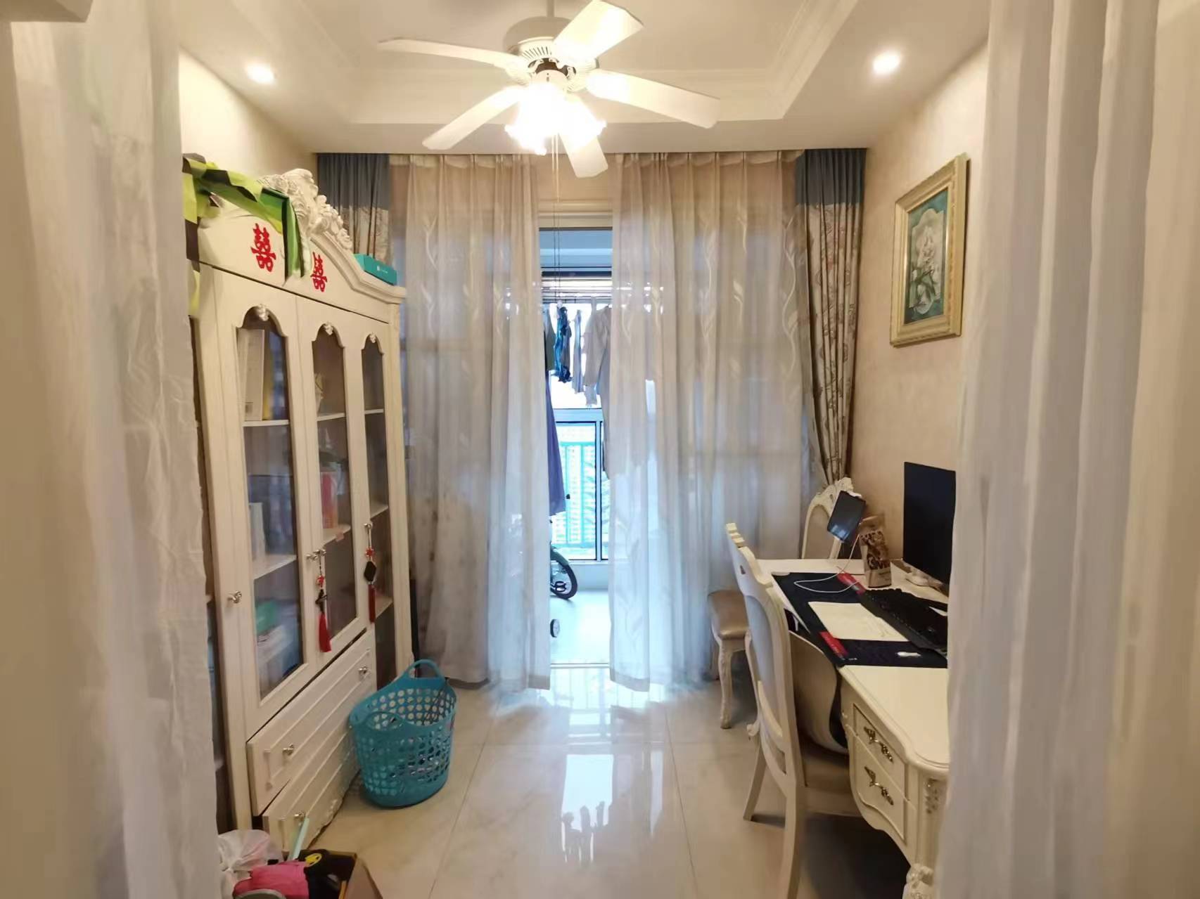 中欧昆仑首府 3室2厅2卫 69.8万 中欧昆仑首府 3室2厅2卫 69.8万室内图