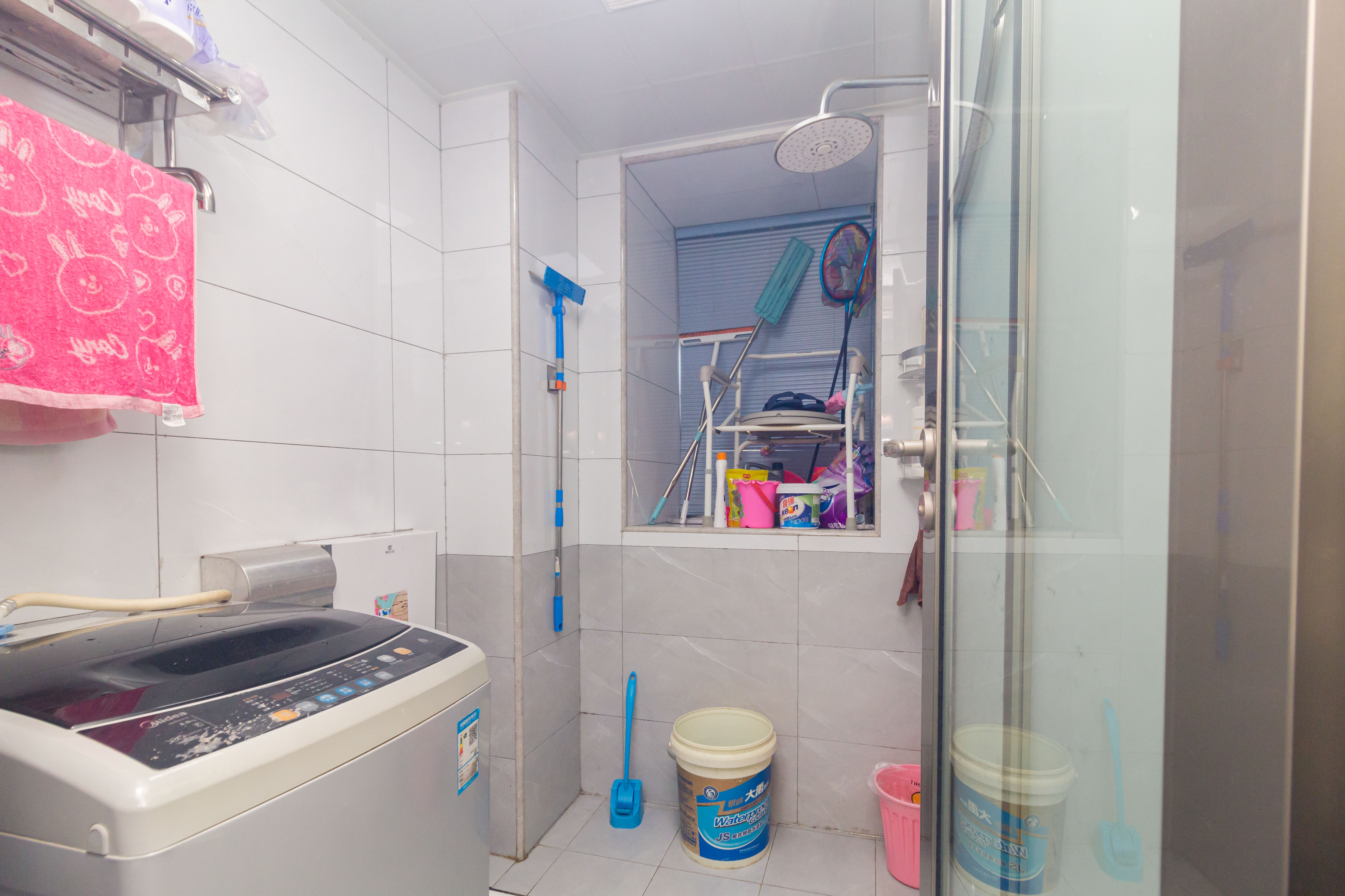 金科天悦(金科美邻汇) 3室2厅2卫 79.8万 金科天悦(金科美邻汇) 3室2厅2卫 79.8万卫生间