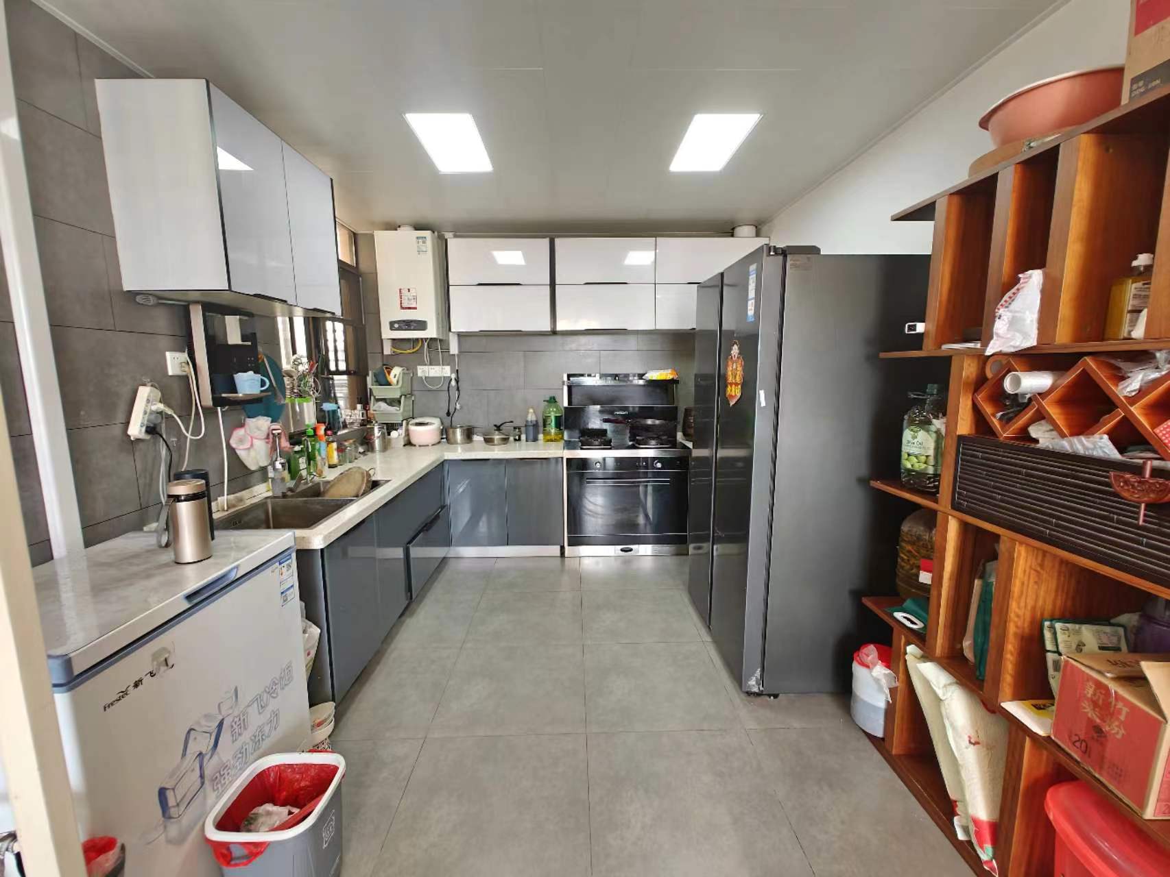 佳兆业金域天下二期 5室2厅4卫 118.0万 佳兆业金域天下二期 5室2厅4卫 118.0万室内图