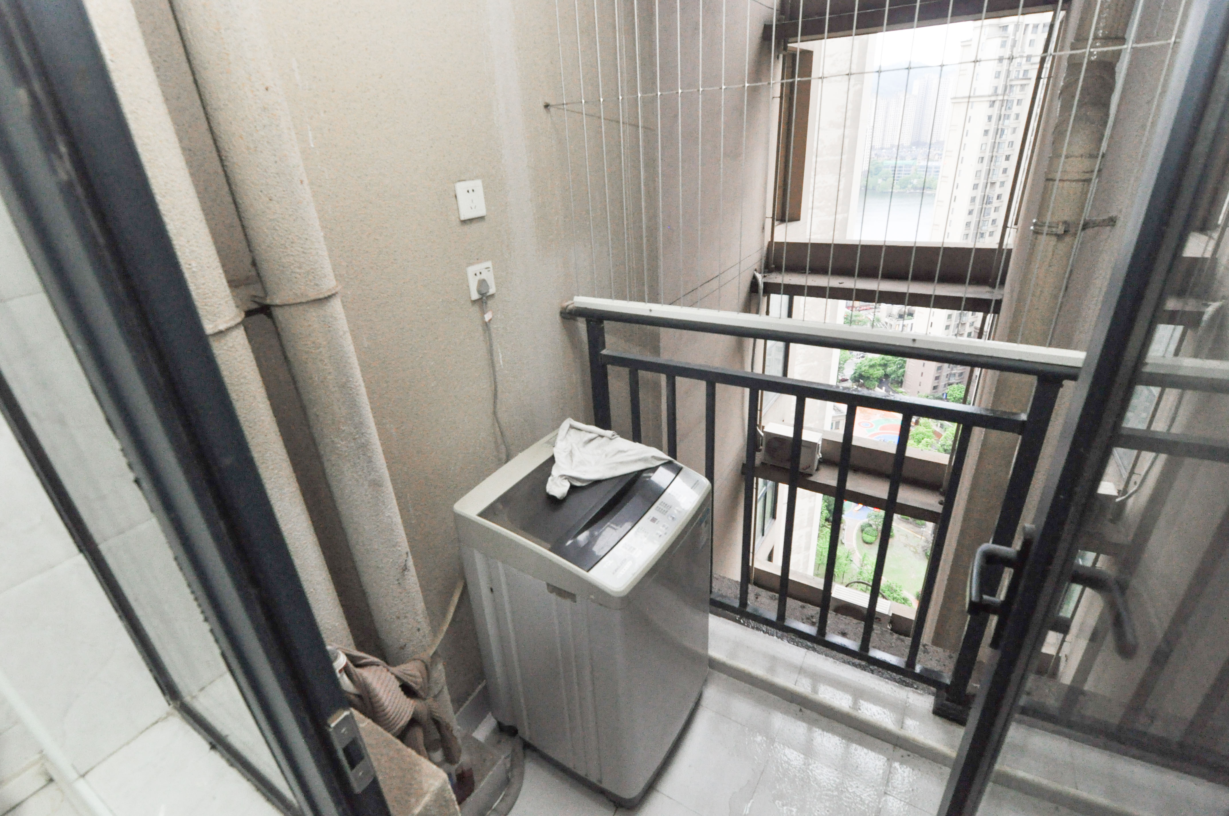 中建梅溪湖中心  3室2厅1卫   155.00万厨房