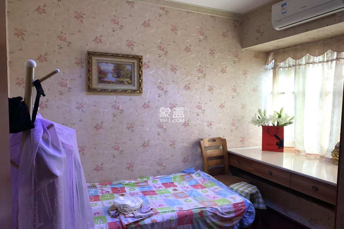 华晨御园  3室2厅2卫    82.0万 华晨御园  3室2厅2卫    82.0万室内图