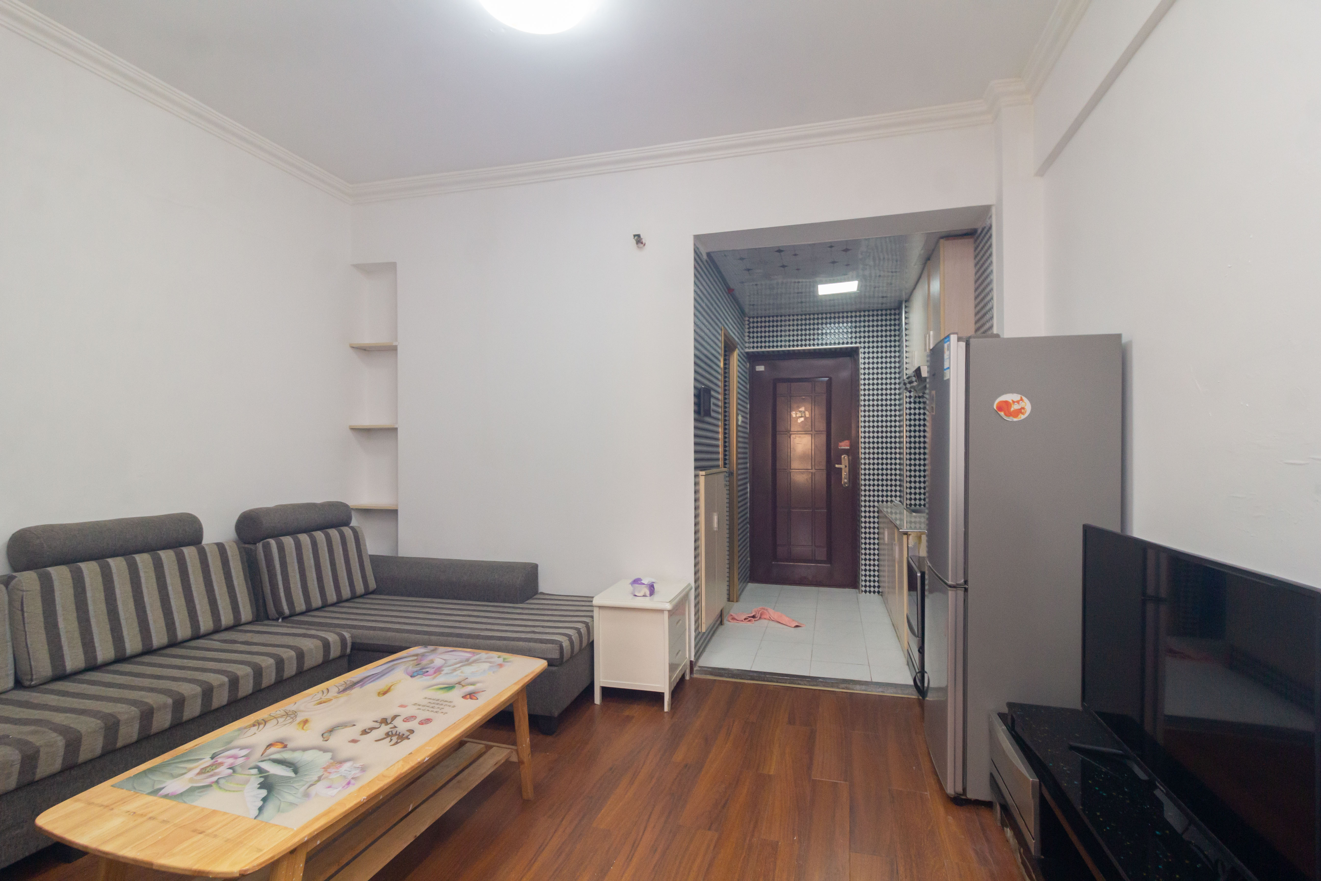 昌和商业中心/昌和国际 1室1厅1卫 26.7万 昌和商业中心/昌和国际 1室1厅1卫 26.7万客厅