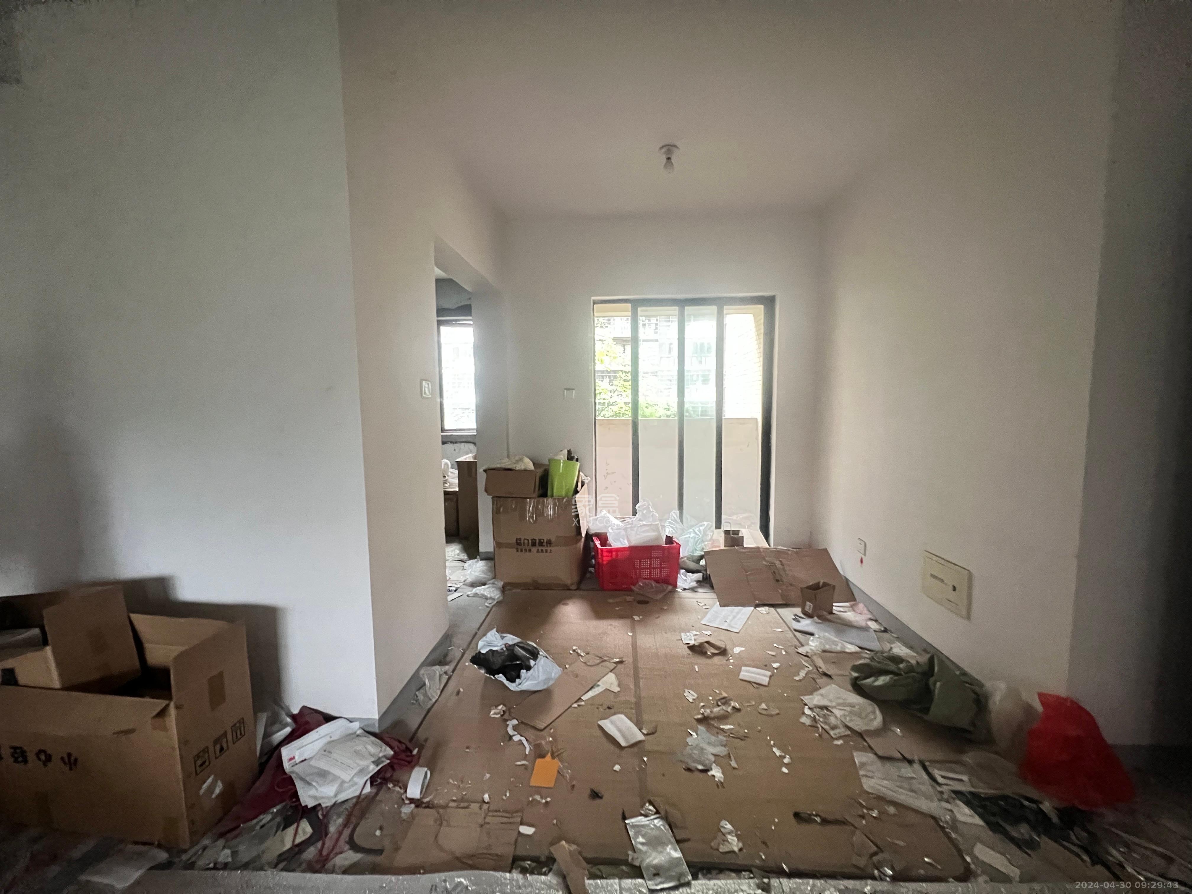 中国铁建国际城一期  3室2厅2卫   900.00元/月室内图
