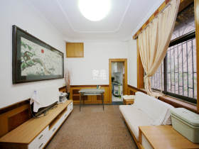 湖南省军供总站（民政厅单位宿舍）  2室1厅1卫   72.00万