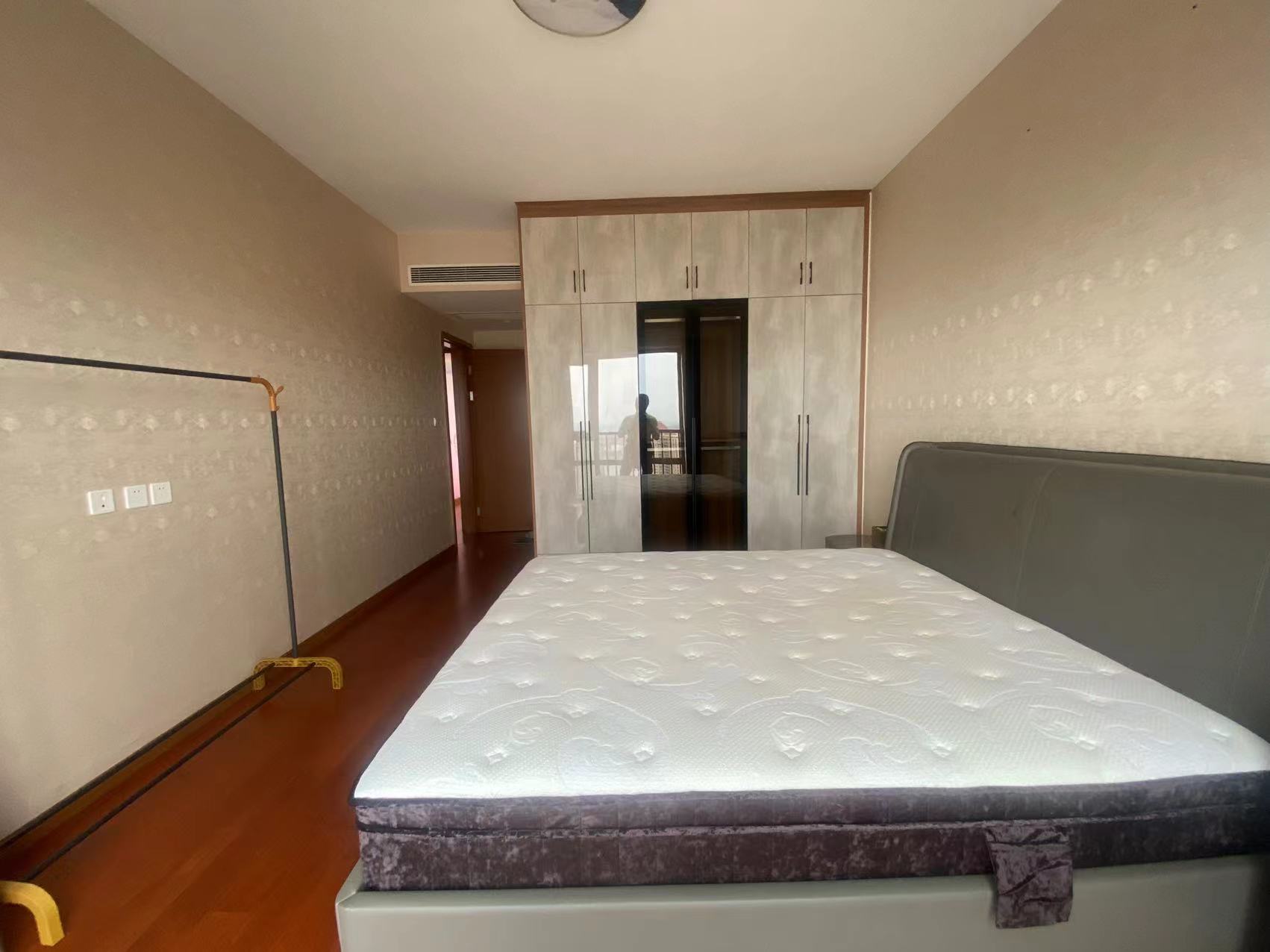 晋合湘水湾四期 3室2厅2卫 128.0万 晋合湘水湾四期 3室2厅2卫 128.0万室内图