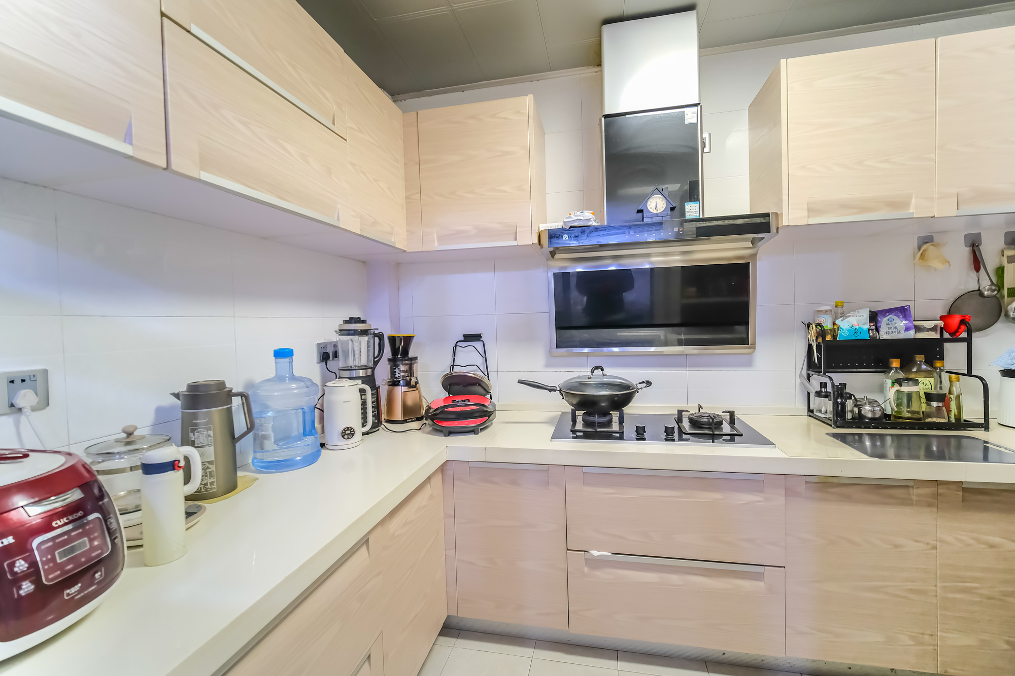 山水湾 3室2厅2卫 85.0万 山水湾 3室2厅2卫 85.0万厨房