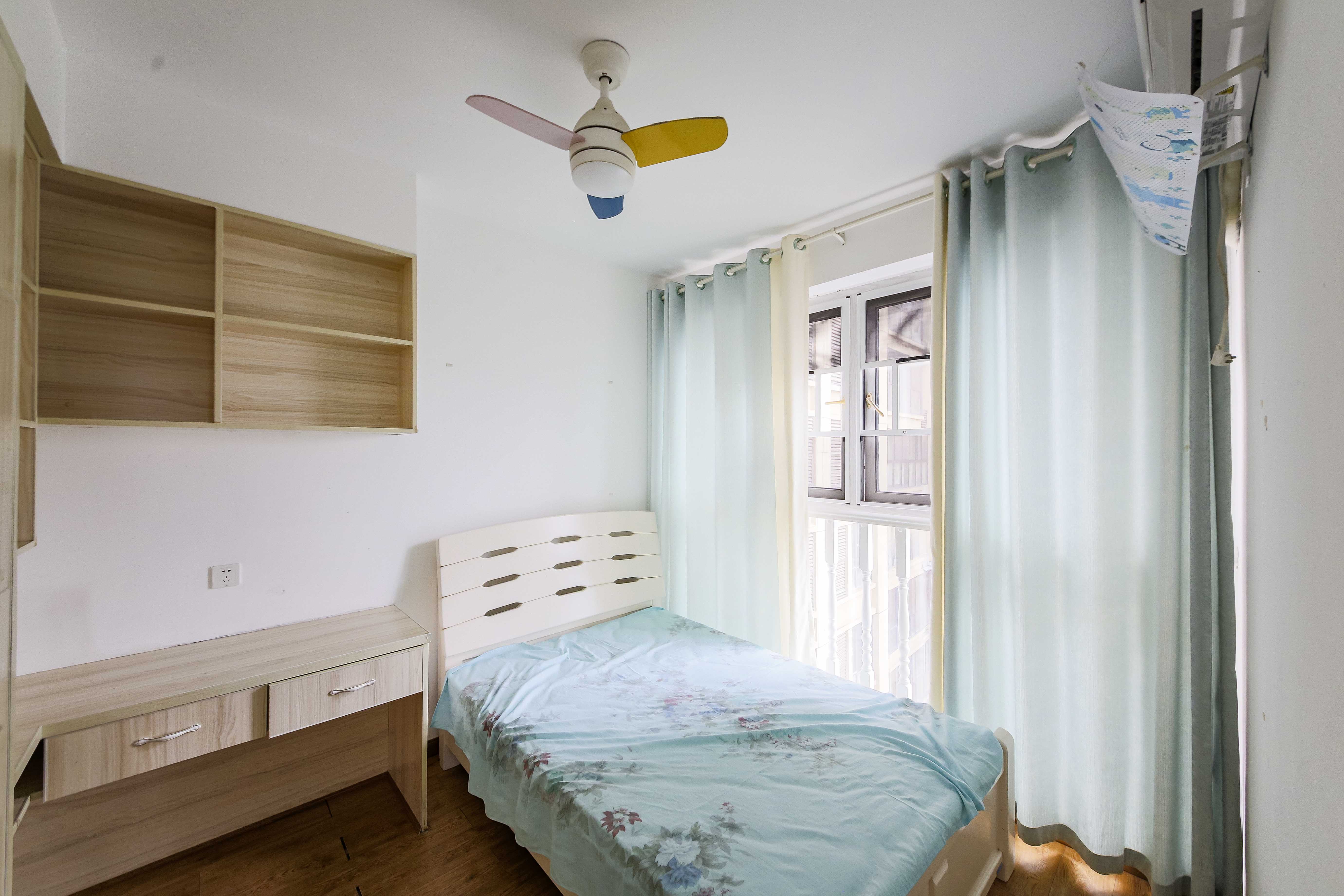 中建信和城 2室2厅1卫 95.0万 中建信和城 2室2厅1卫 95.0万卧室