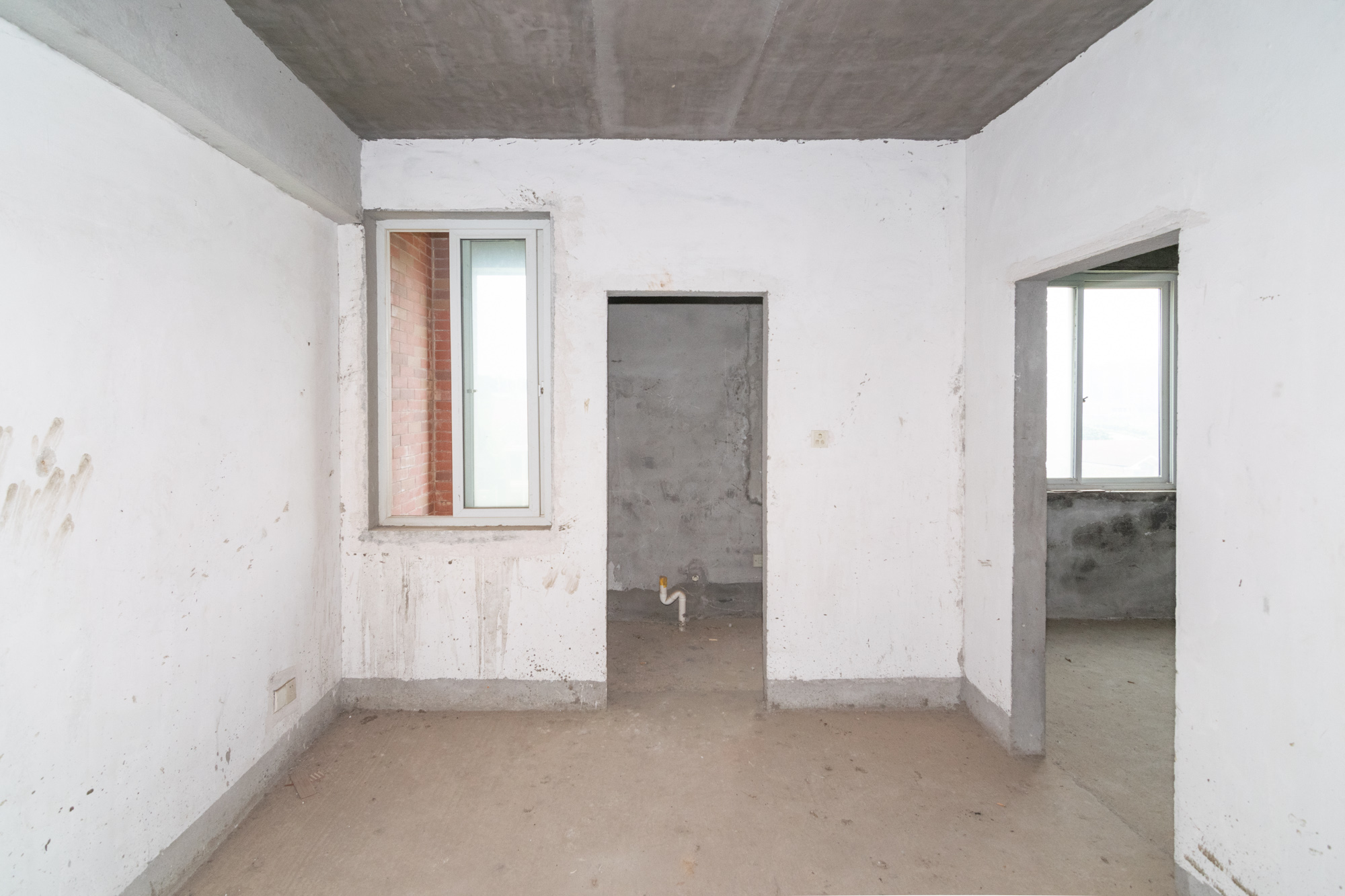 普瑞斯堡 6室2厅3卫 130.0万 普瑞斯堡 6室2厅3卫 130.0万其他