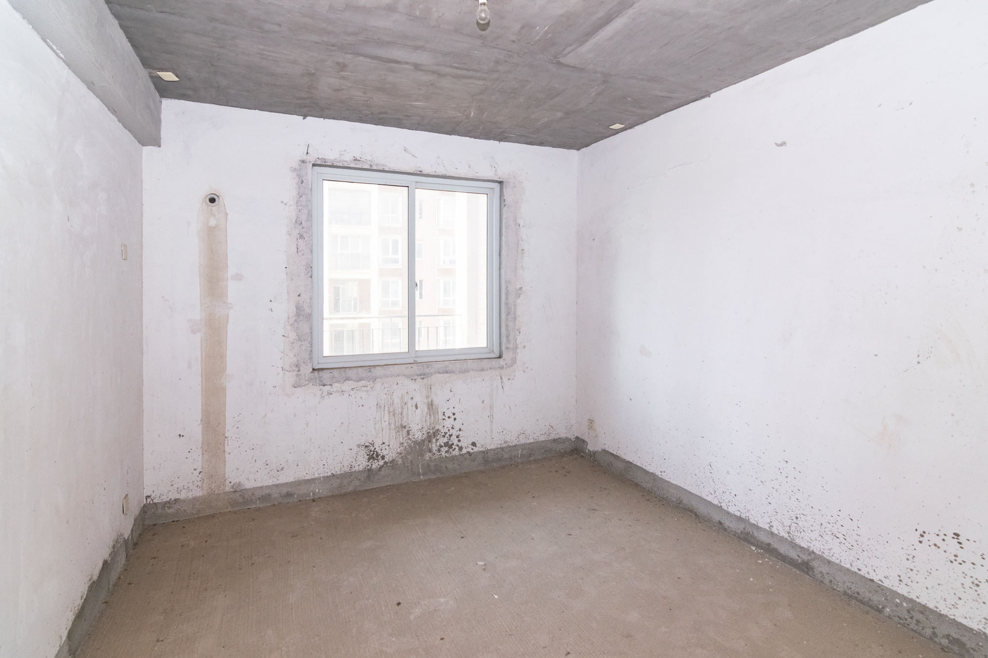 普瑞斯堡 6室2厅3卫 130.0万 普瑞斯堡 6室2厅3卫 130.0万卧室