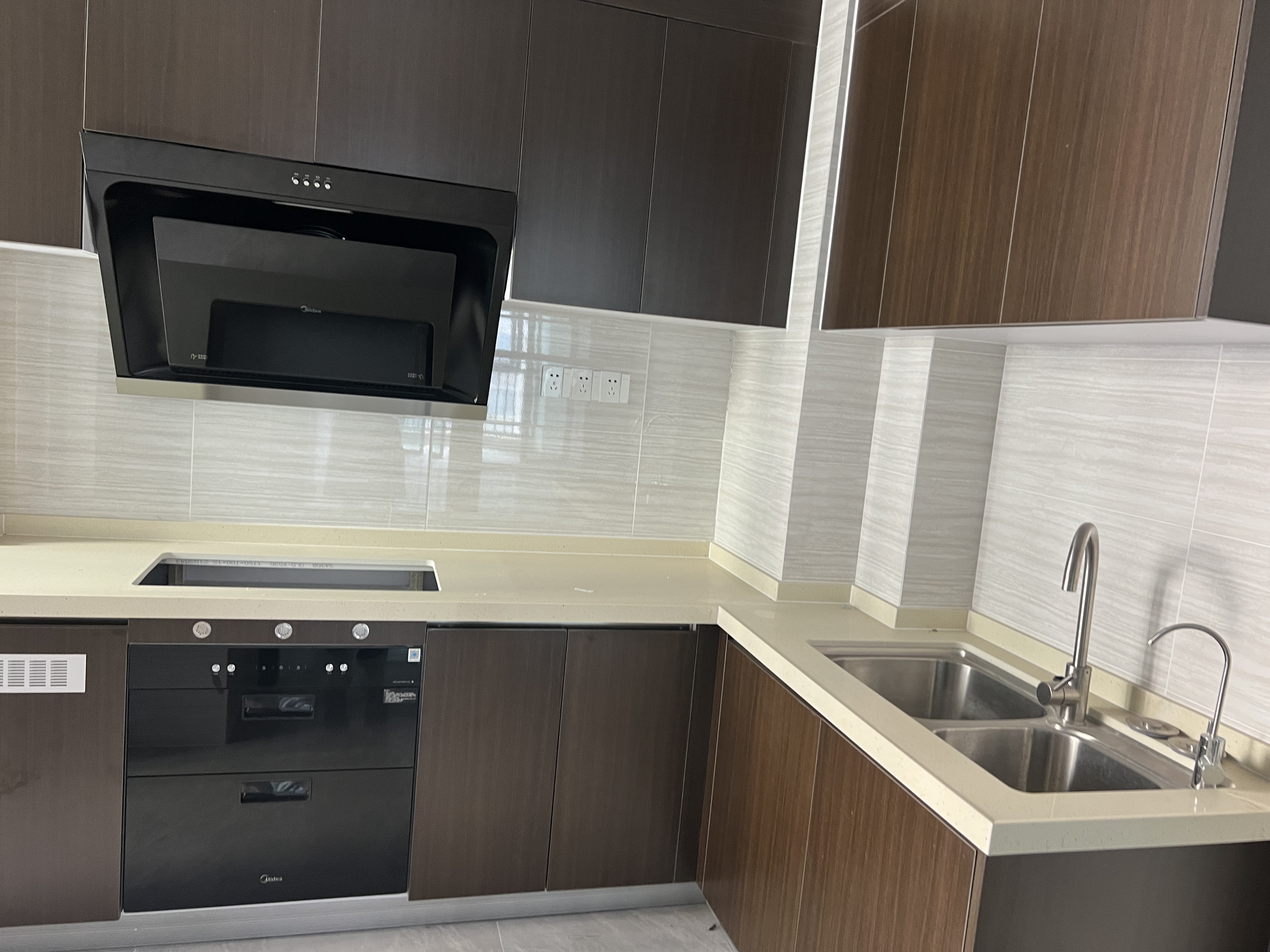 蓝溪谷 3室2厅2卫 78.0万 蓝溪谷 3室2厅2卫 78.0万室内图