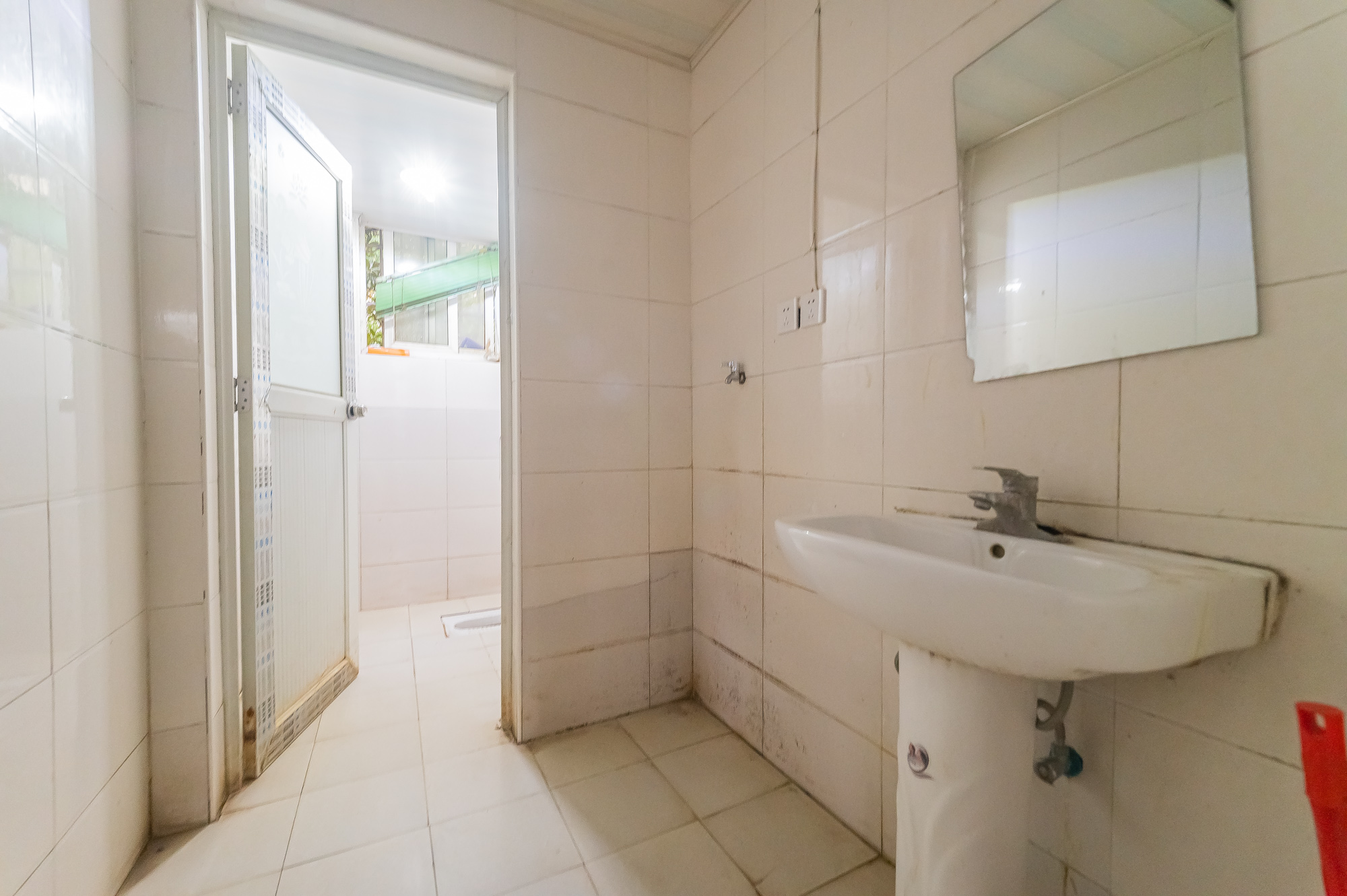 幸福洋房 3室2厅1卫 61.0万 幸福洋房 3室2厅1卫 61.0万卫生间