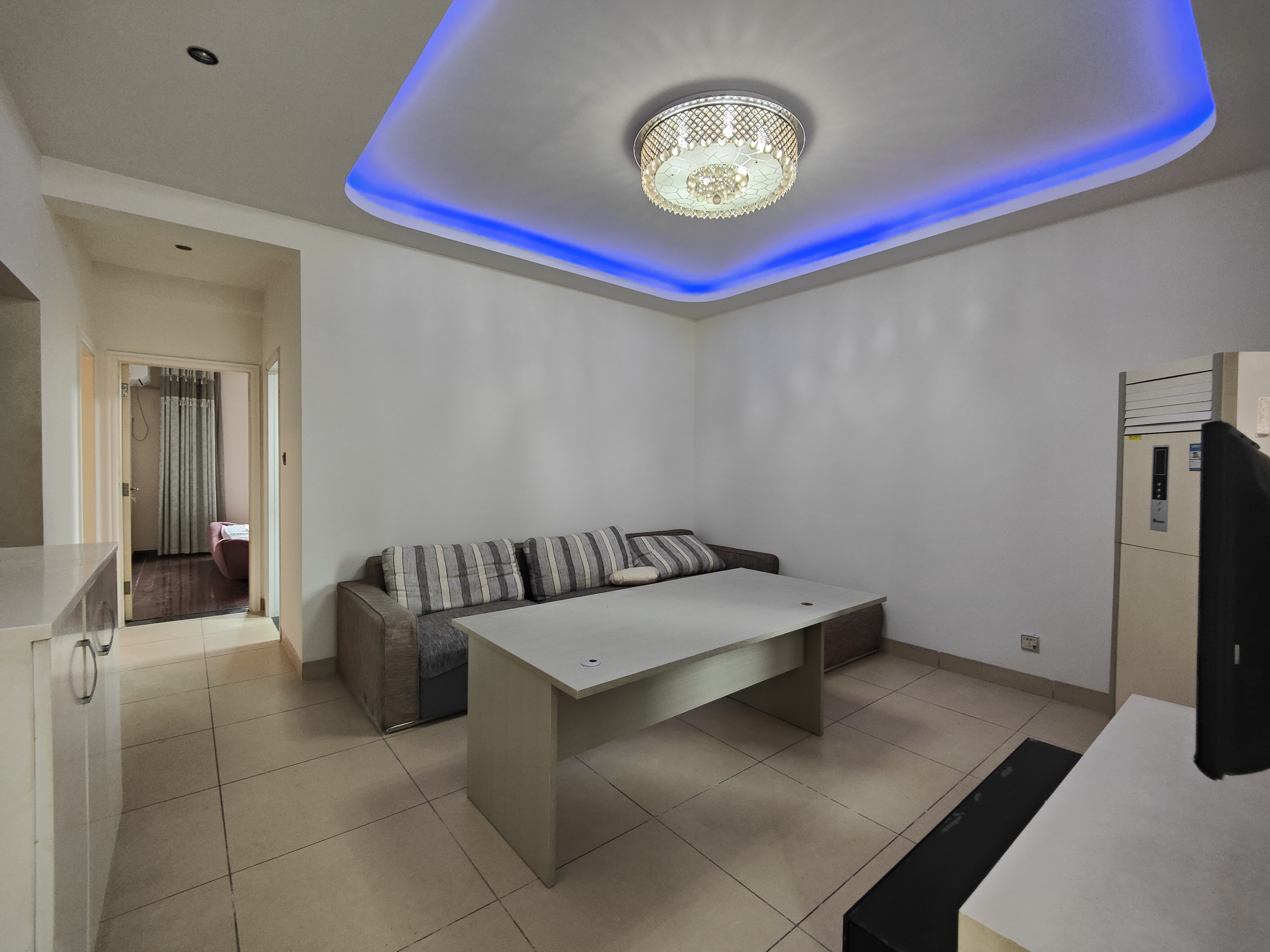 尚格名城花好悦园4期  2室2厅1卫    38.5万 尚格名城花好悦园4期  2室2厅1卫    38.5万室内图