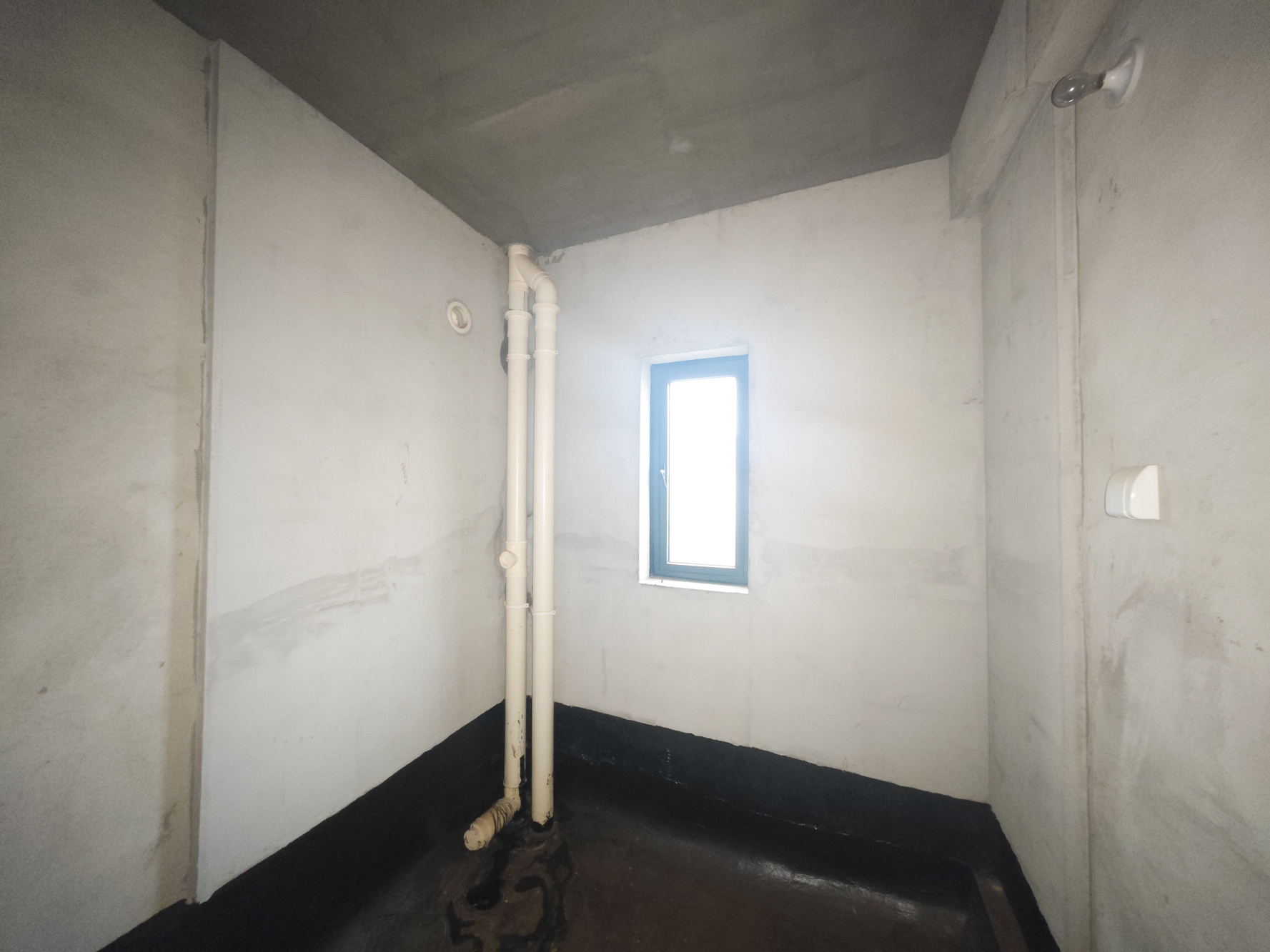 中建嘉和城  4室2厅2卫   107.00万卫生间