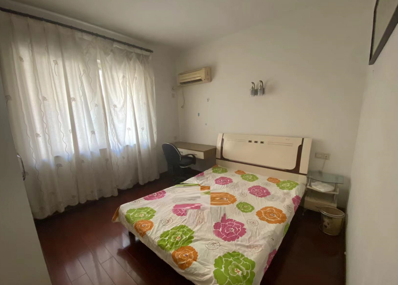 青年乐园 4室2厅2卫 60.0万 青年乐园 4室2厅2卫 60.0万室内图