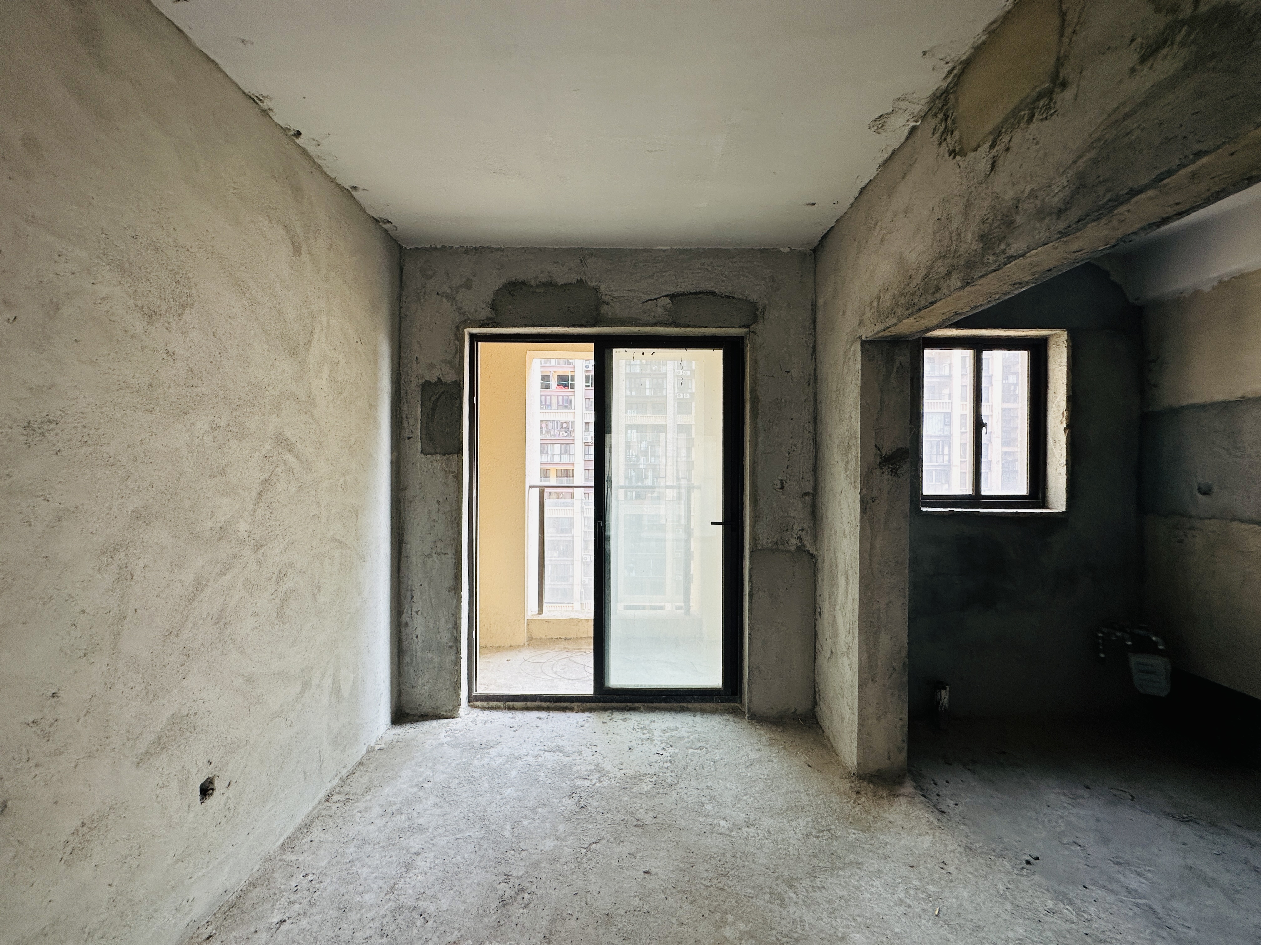 恩祥新城 3室2厅1卫 152.0万 恩祥新城 3室2厅1卫 152.0万客厅