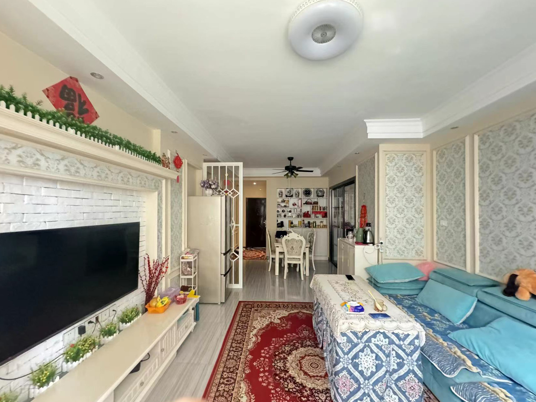 楚天世纪城东苑 3室2厅1卫 69.8万 楚天世纪城东苑 3室2厅1卫 69.8万客厅